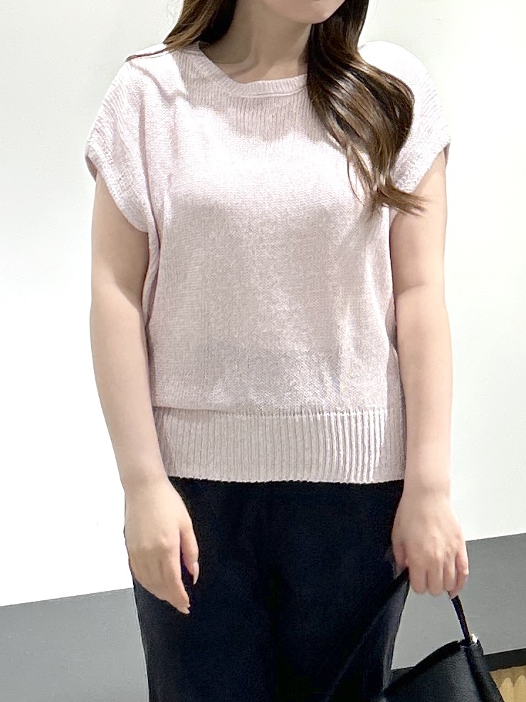 sayaさんの「OPAQUE.CLIP｜ラメメッシュ フレンチスリーブニット【洗濯機OK】」を使ったコーディネート