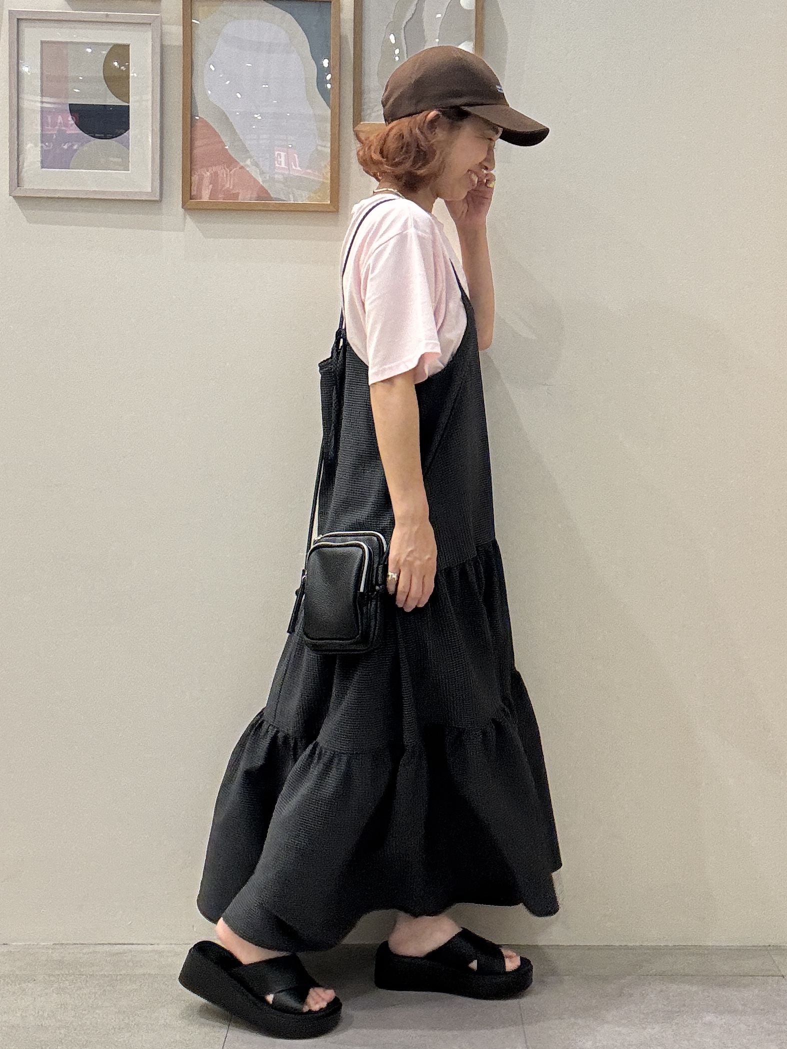 たけぴさんの「SHOO･LA･RUE｜【洗濯機可/S-LL】夏に快適サラサラ感 大人のプリントTシャツ」を使ったコーディネート