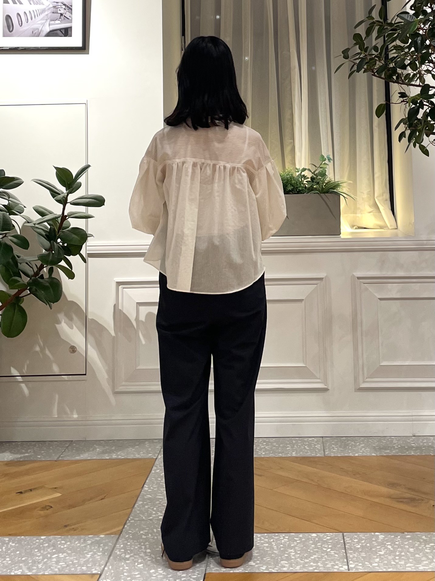 Lilyさんの「DRESSTERIOR｜【1枚で着映え/ウォッシャブル】ストライプスタンドフリルボリュームスリーブブラウス」を使ったコーディネート