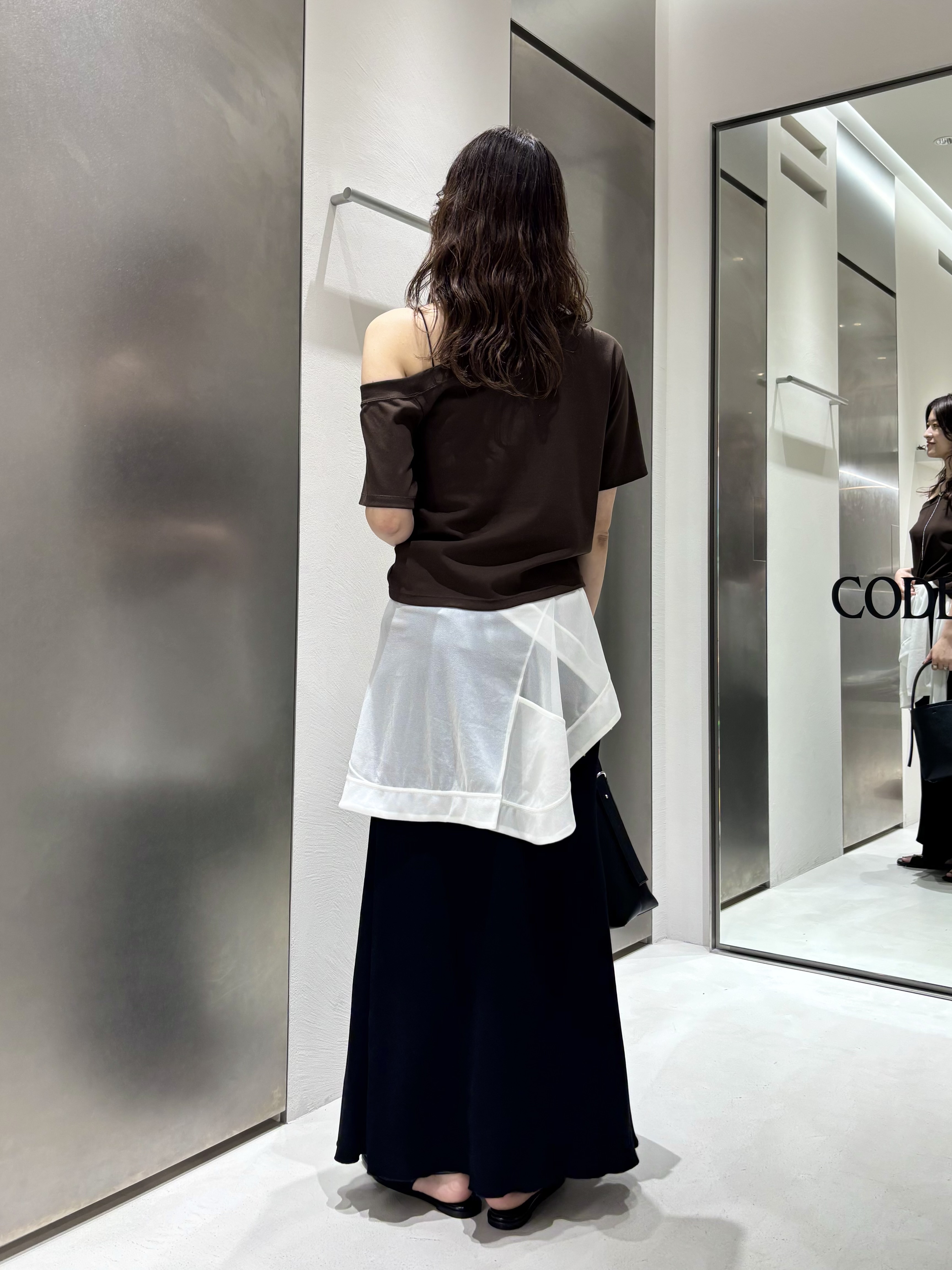 iwamiさんの「CODE A｜PROTAGONISTA｜asymmetry tee」を使ったコーディネート