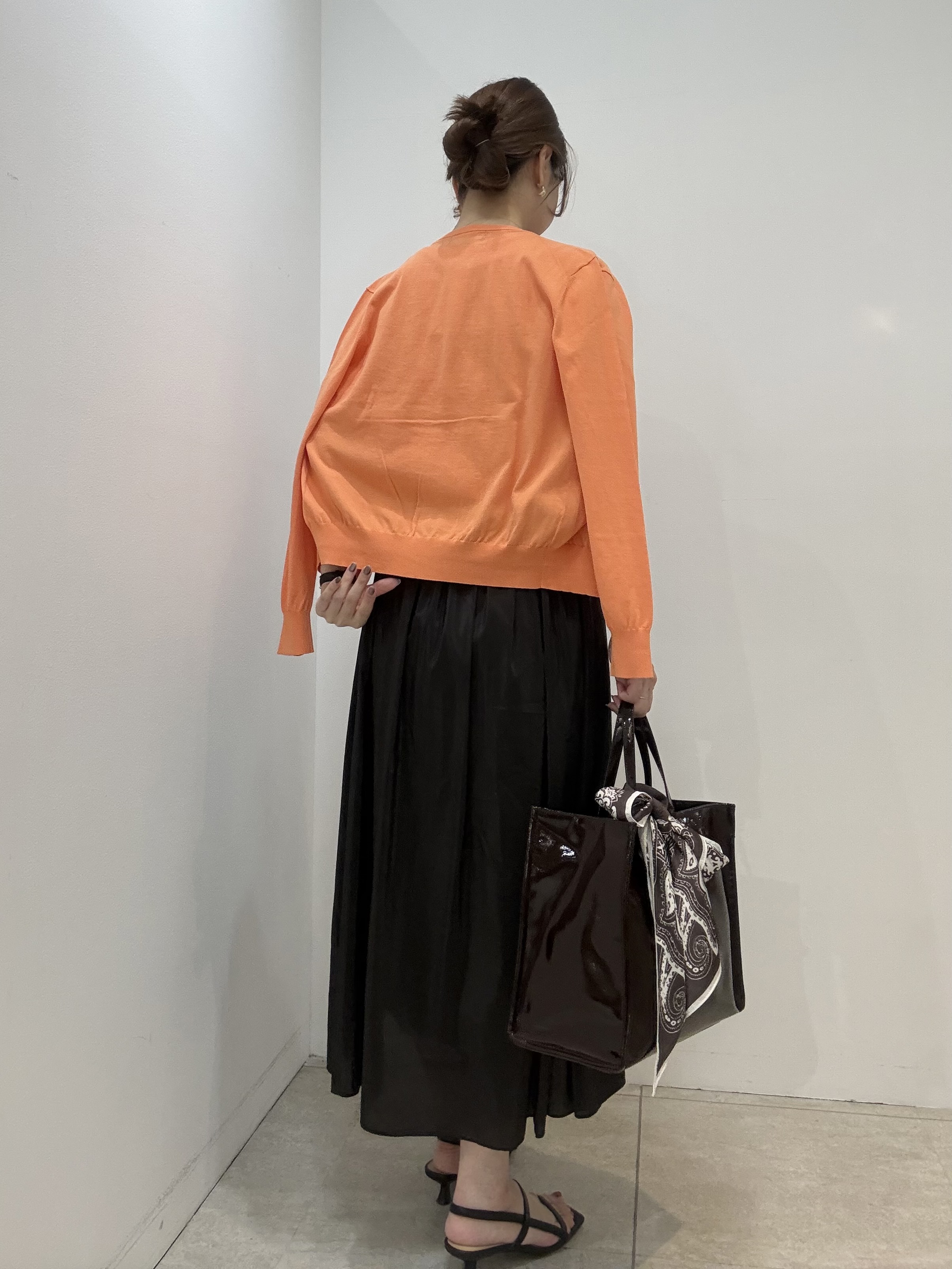 かなえさんの「UNTITLED｜【9色展開/アンサンブル可/洗える】コットンベーシックニット」を使ったコーディネート