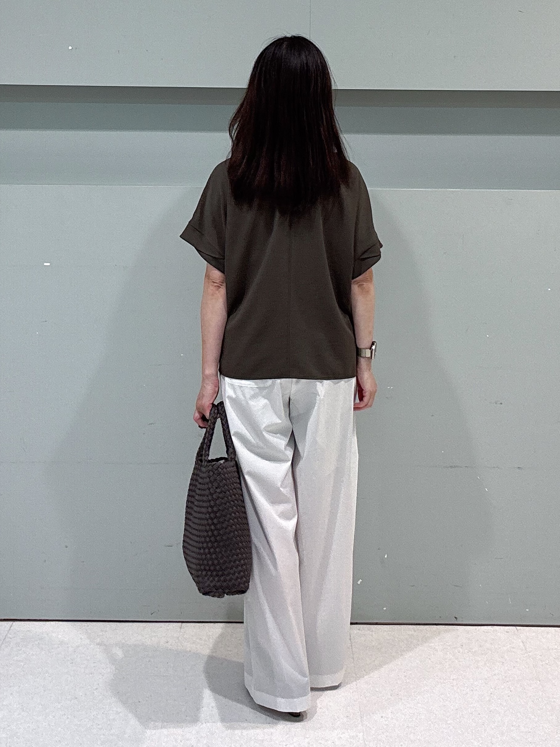 makiさんの「UNTITLED｜【セットアップ可/UVカット/前後2WAY】リラクシーフレンチスリーブブラウス」を使ったコーディネート
