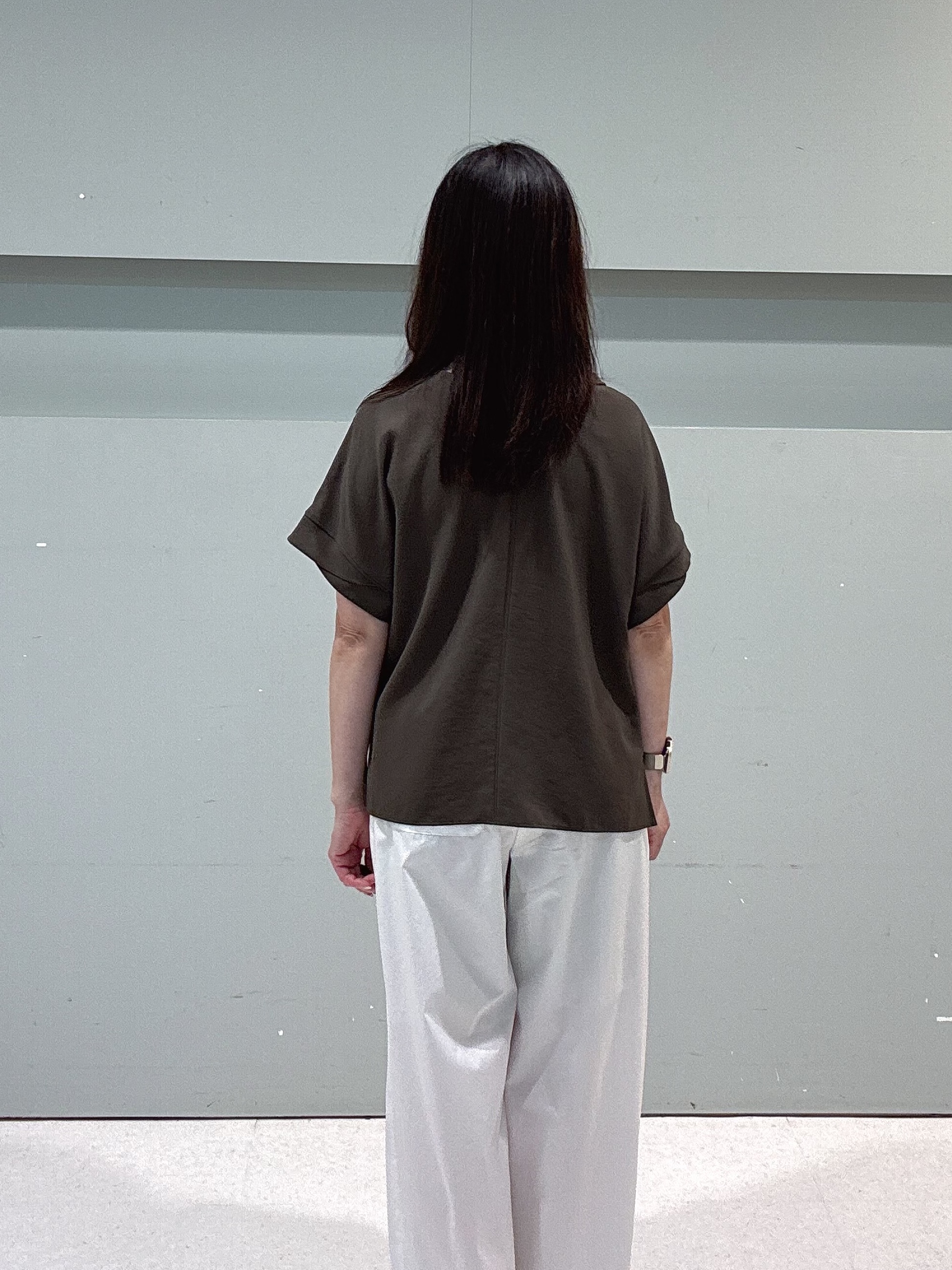 makiさんの「UNTITLED｜【セットアップ可/UVカット/前後2WAY】リラクシーフレンチスリーブブラウス」を使ったコーディネート