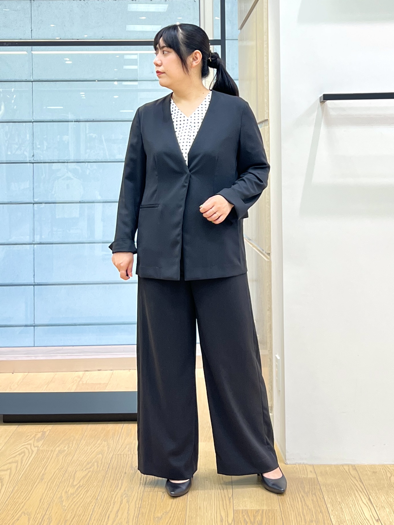 shimaさんの「INDIVI｜【接触冷感／透湿／着る日傘】ノーカラージャケット」を使ったコーディネート