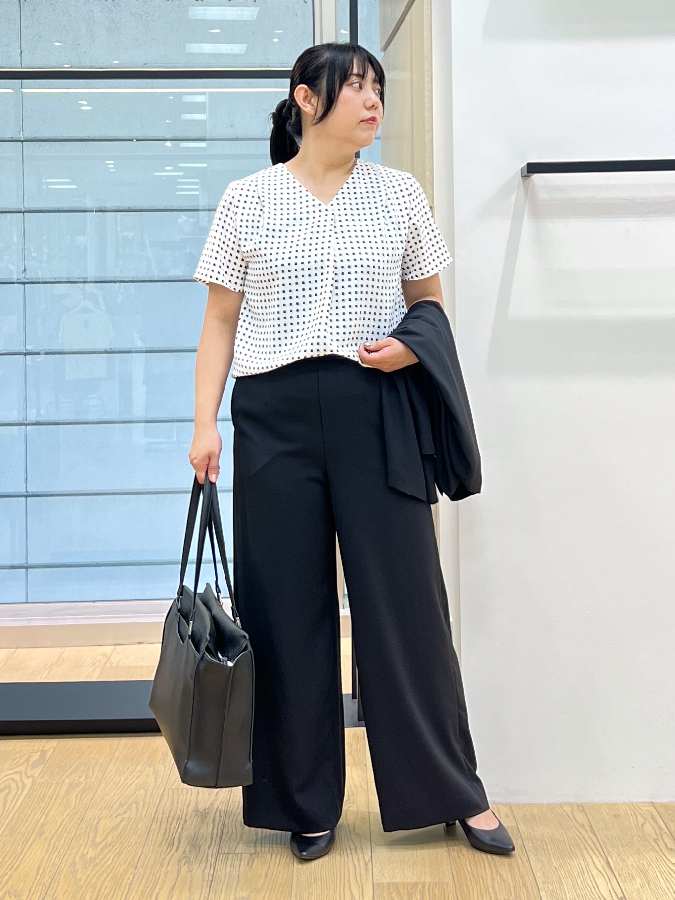 shimaさんの「INDIVI｜【接触冷感／透湿／着る日傘】ノーカラージャケット」を使ったコーディネート