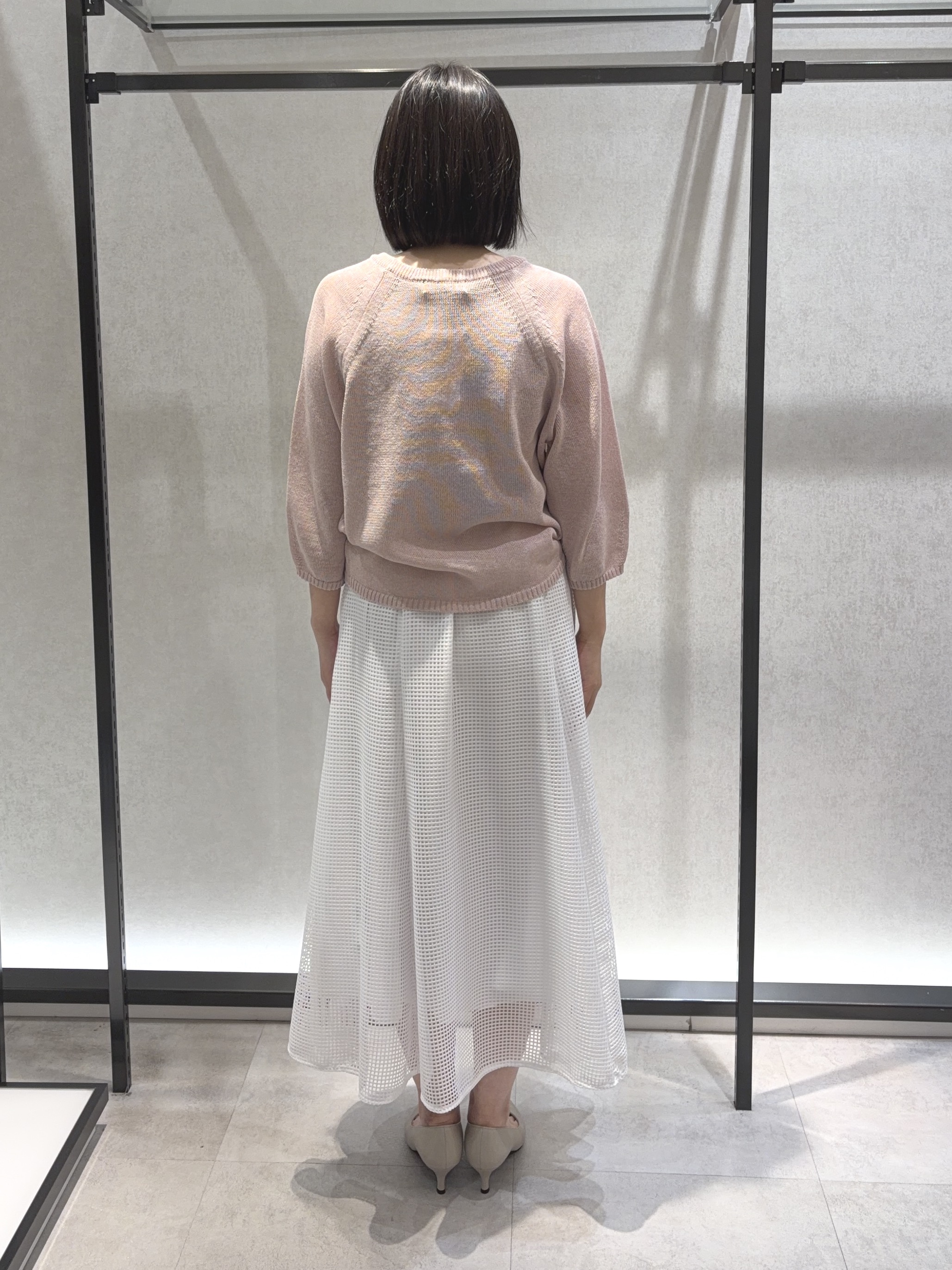 わたなべさんの「UNTITLED｜【洗える/ゆったり】クルーネックドライニット」を使ったコーディネート