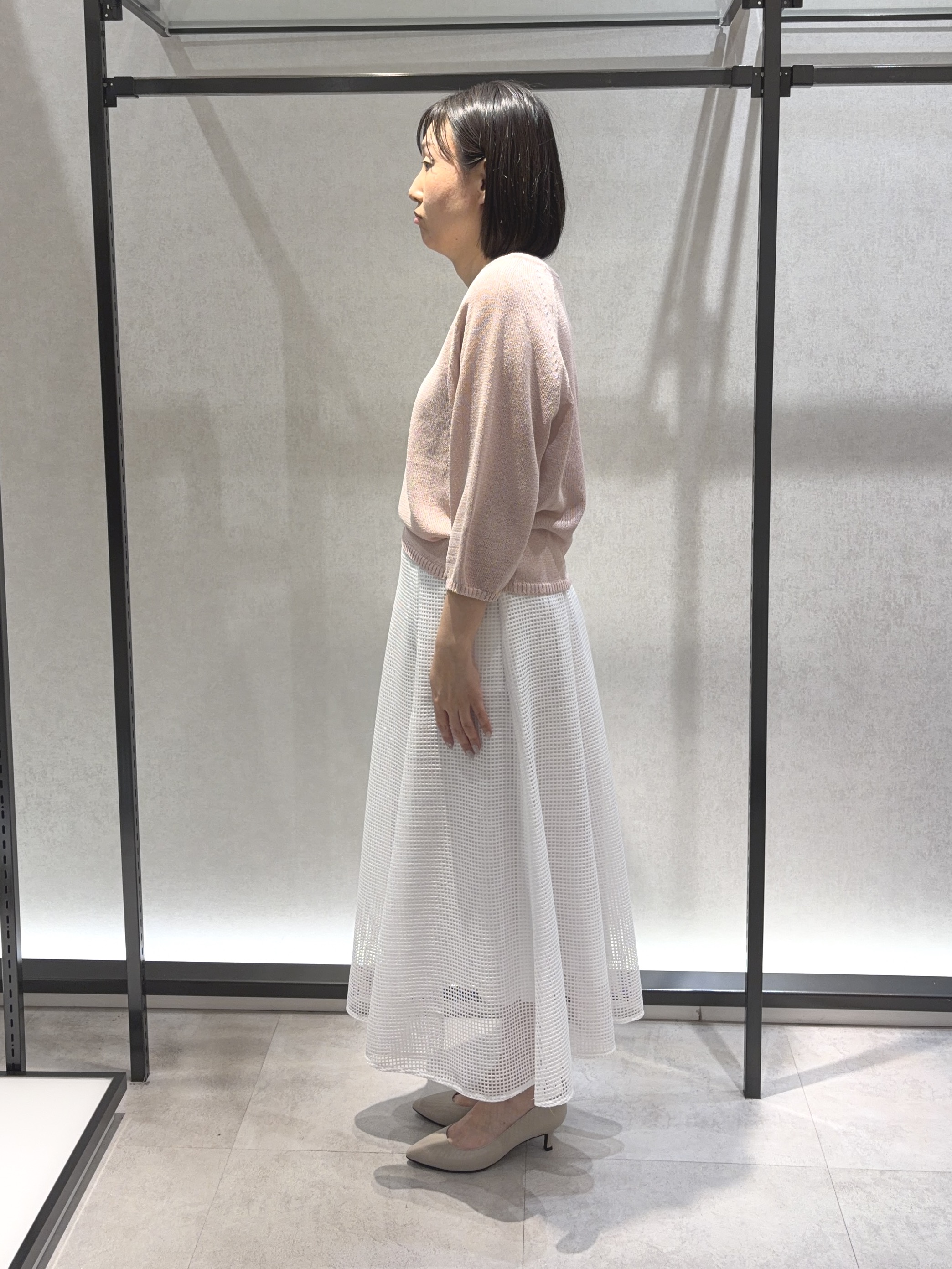 わたなべさんの「UNTITLED｜【洗える/ゆったり】クルーネックドライニット」を使ったコーディネート