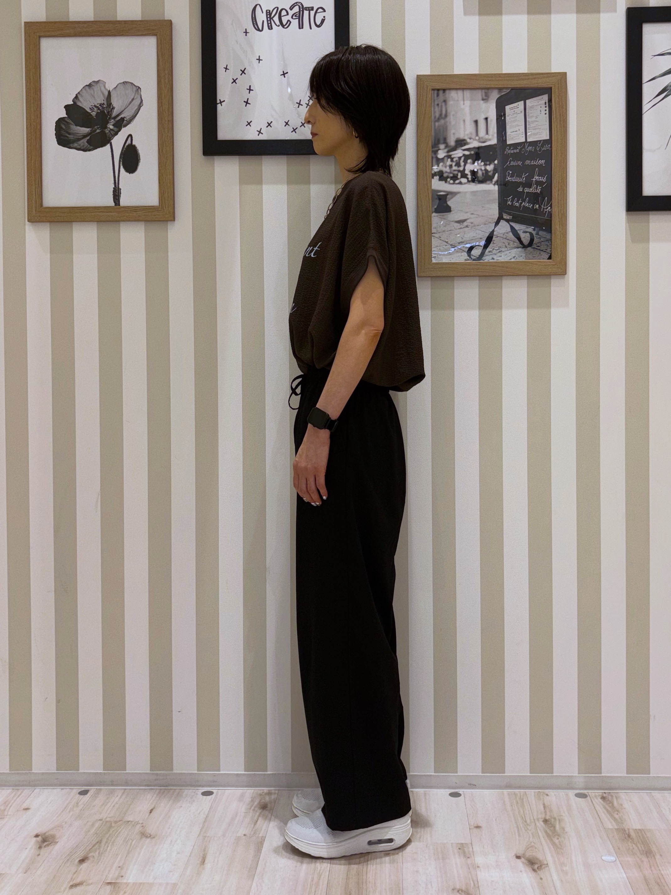 たまごがにさんの「SHOO･LA･RUE｜【洗濯機可】ぽこぽこさらさら アソートTシャツ」を使ったコーディネート