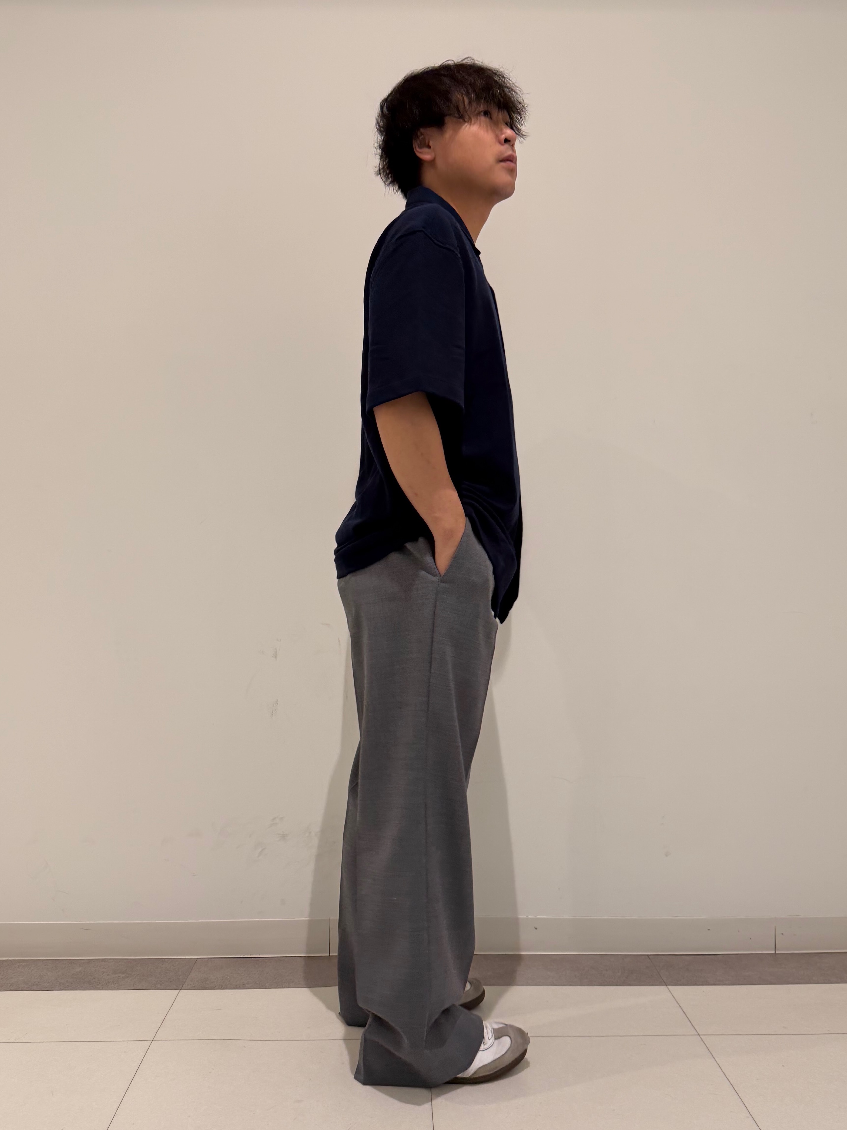 MATSUBARAさんの「DRESSTERIOR｜【ウォッシャブル】サイドゴア ワンタックワイドパンツ」を使ったコーディネート