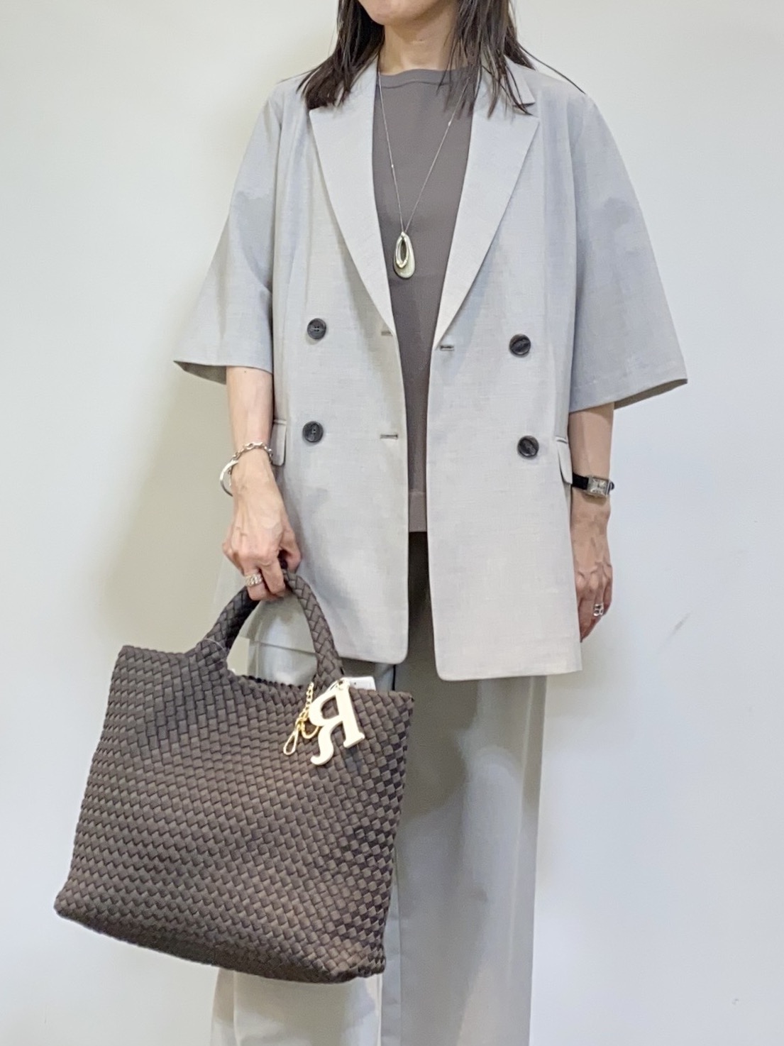 tomoさんの「UNTITLED｜【シワになりにくい/セットアップ可/接触冷感】ハーフスリーブジャケット」を使ったコーディネート