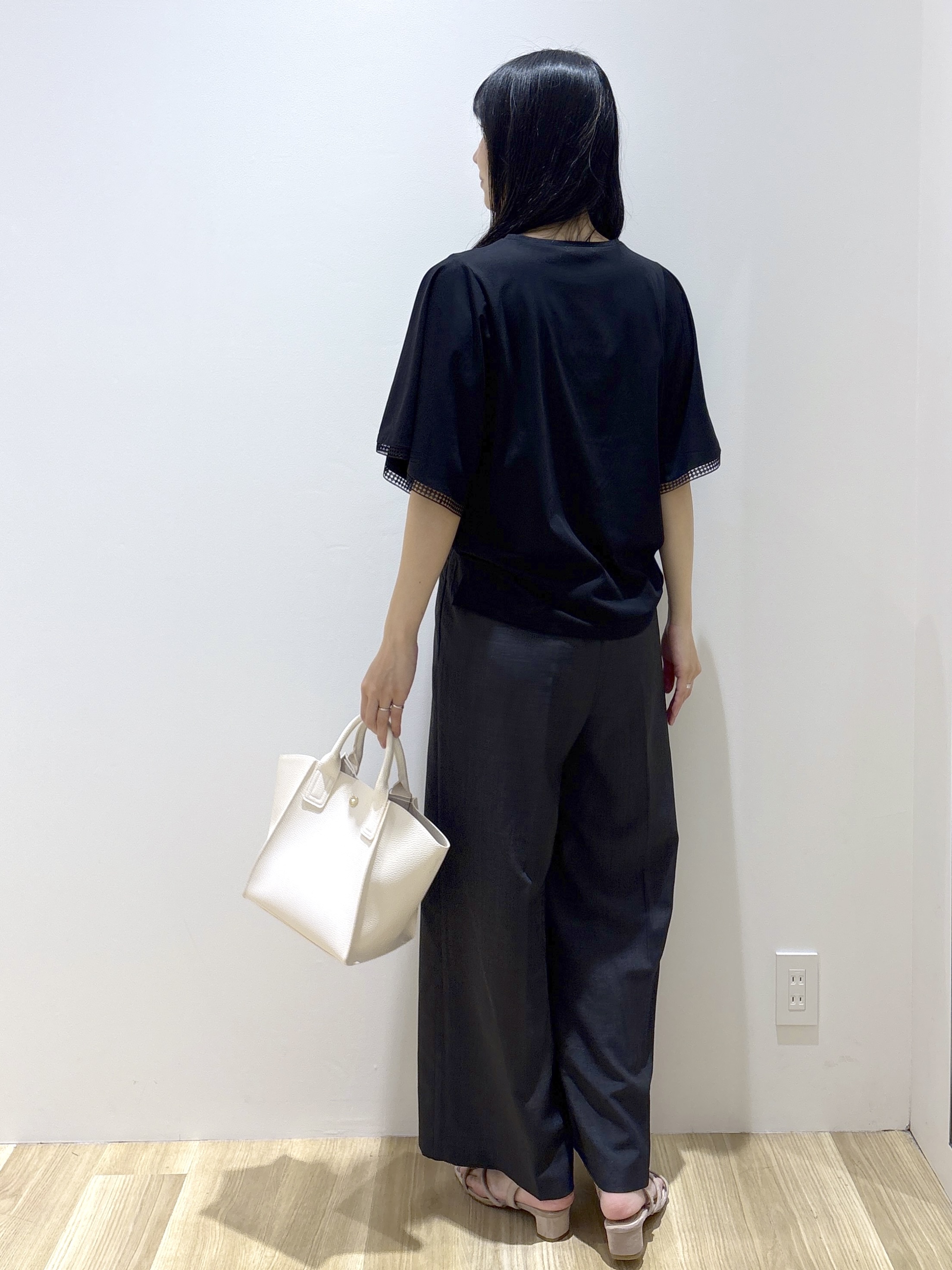 sachikoさんの「OPAQUE.CLIP｜袖口レースフレアスリーブカットソー【洗濯機OK】」を使ったコーディネート