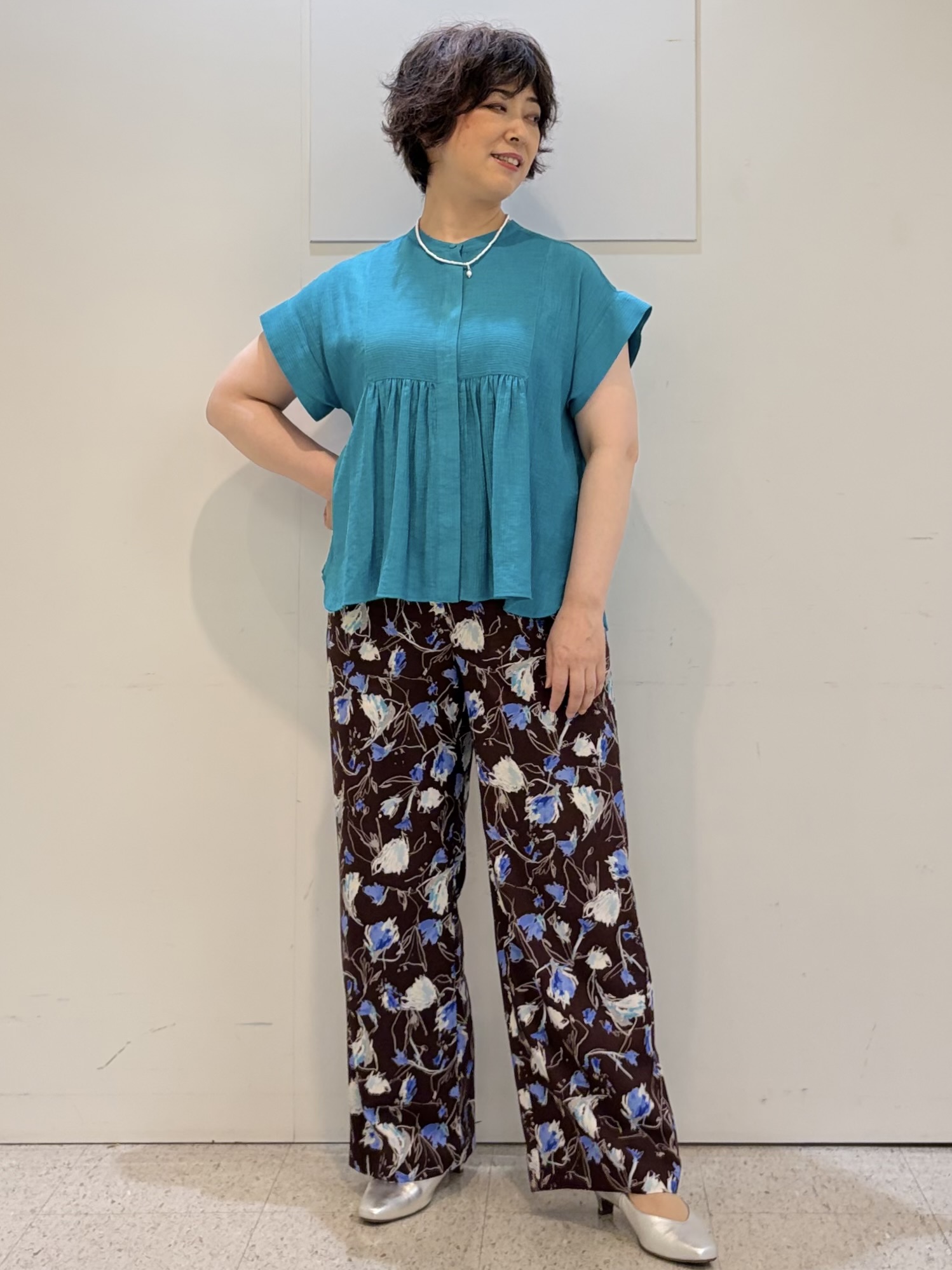 ヤスコさんの「Reflect｜【冷房対策に◎】すっきり見え着流しカーディガン」を使ったコーディネート