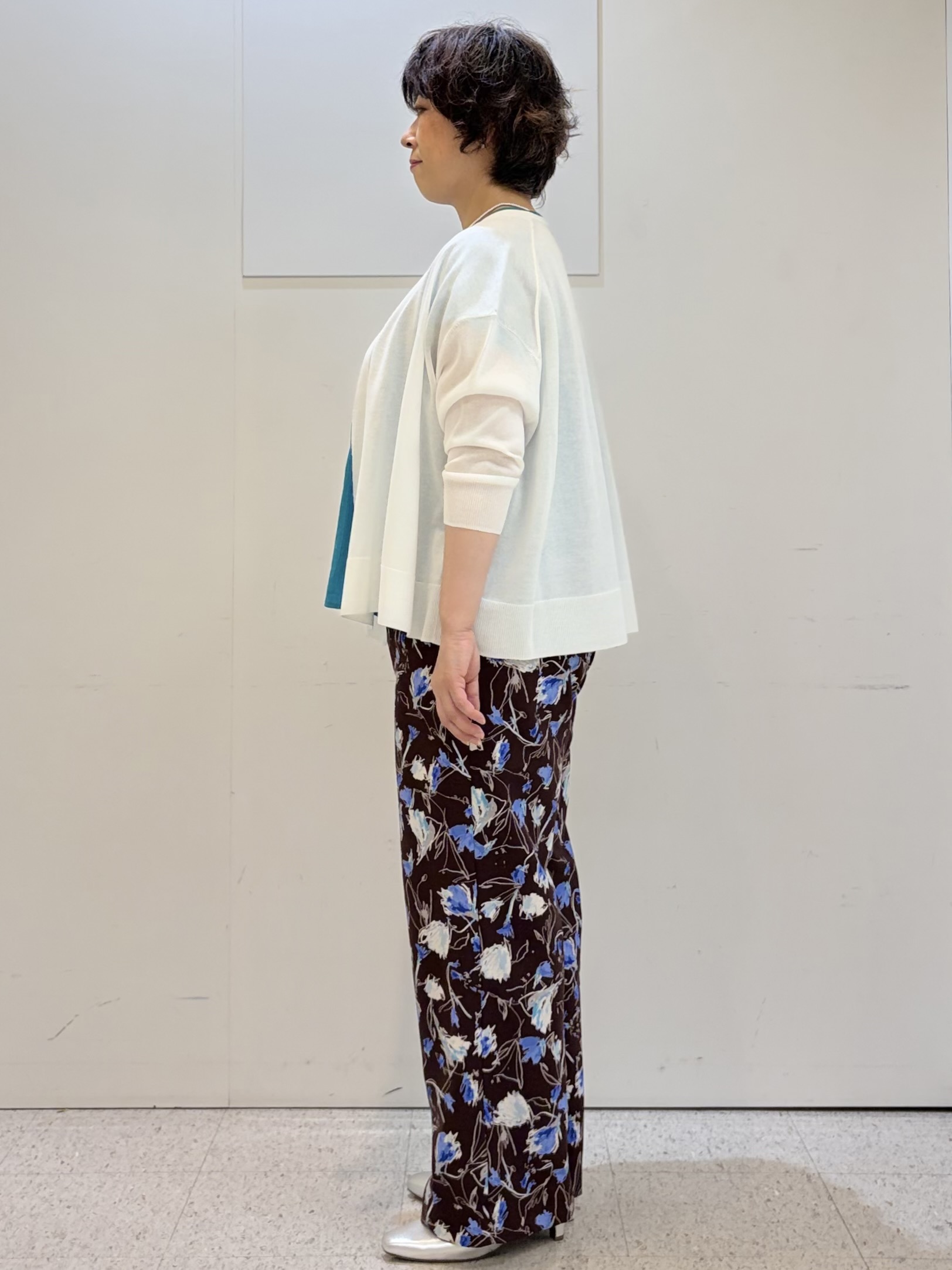 ヤスコさんの「Reflect｜【冷房対策に◎】すっきり見え着流しカーディガン」を使ったコーディネート