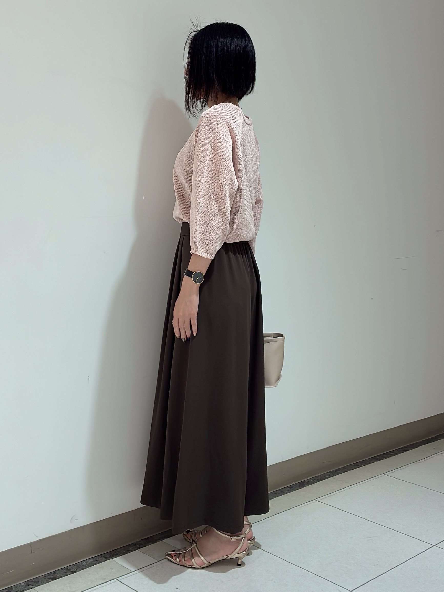 環さんの「UNTITLED｜【洗える/ゆったり】クルーネックドライニット」を使ったコーディネート