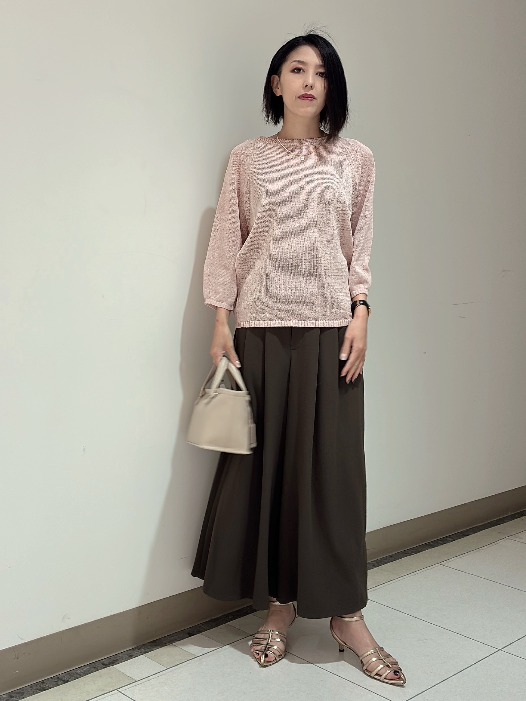 環さんの「UNTITLED｜【洗える/ゆったり】クルーネックドライニット」を使ったコーディネート