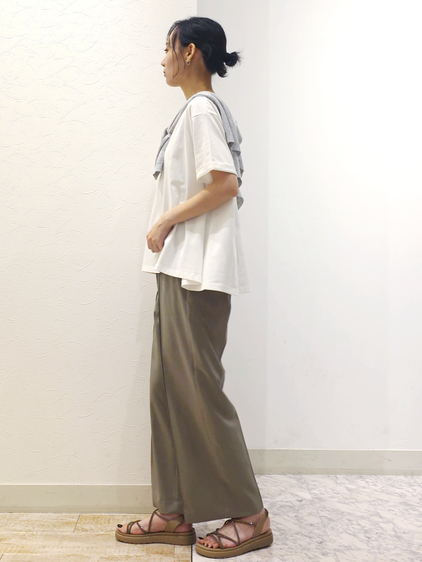 ケイさんの「grove｜【遮熱／吸水速乾／UVカット】フレアシルエットTシャツ」を使ったコーディネート