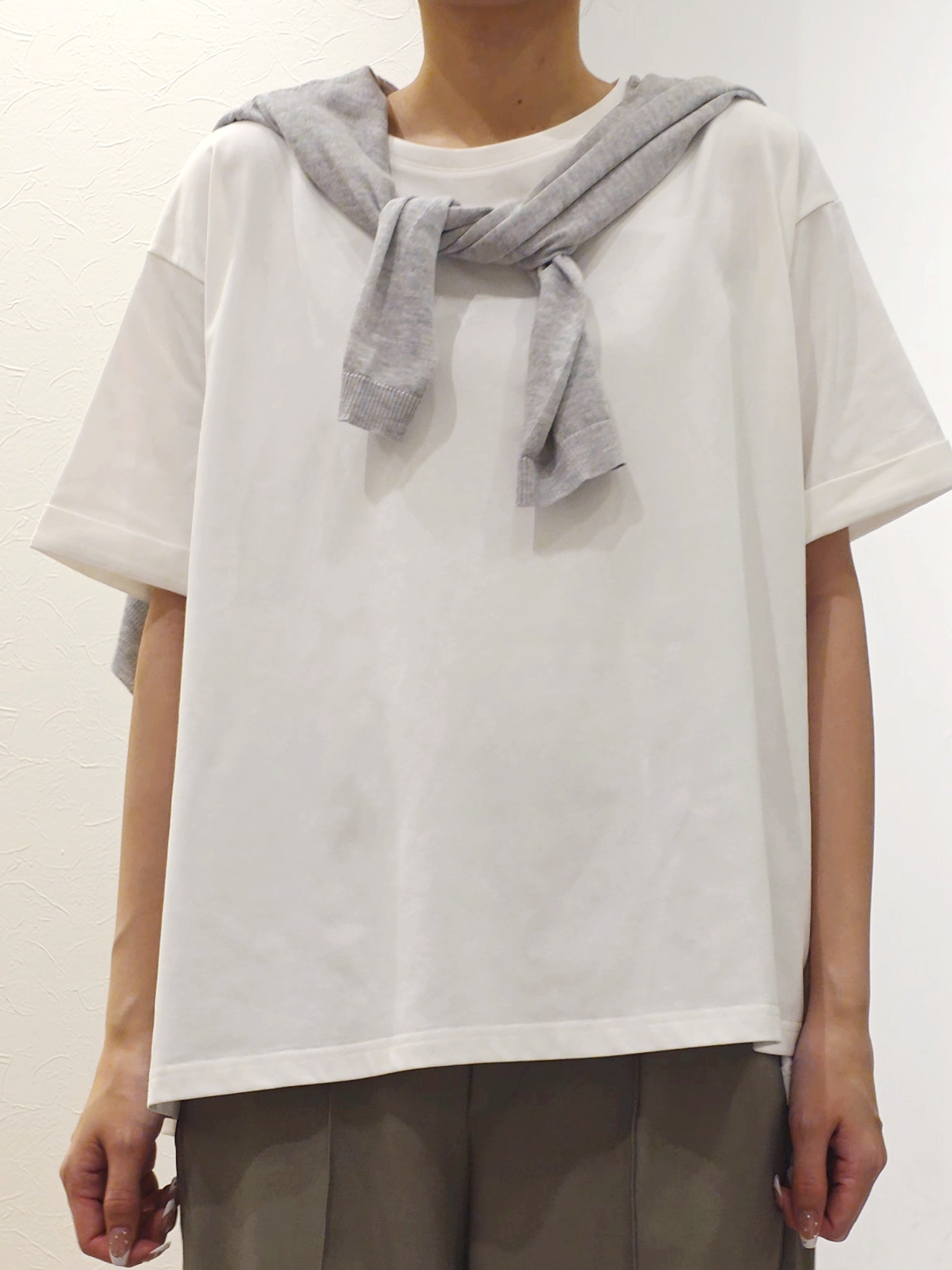 ケイさんの「grove｜【遮熱／吸水速乾／UVカット】フレアシルエットTシャツ」を使ったコーディネート