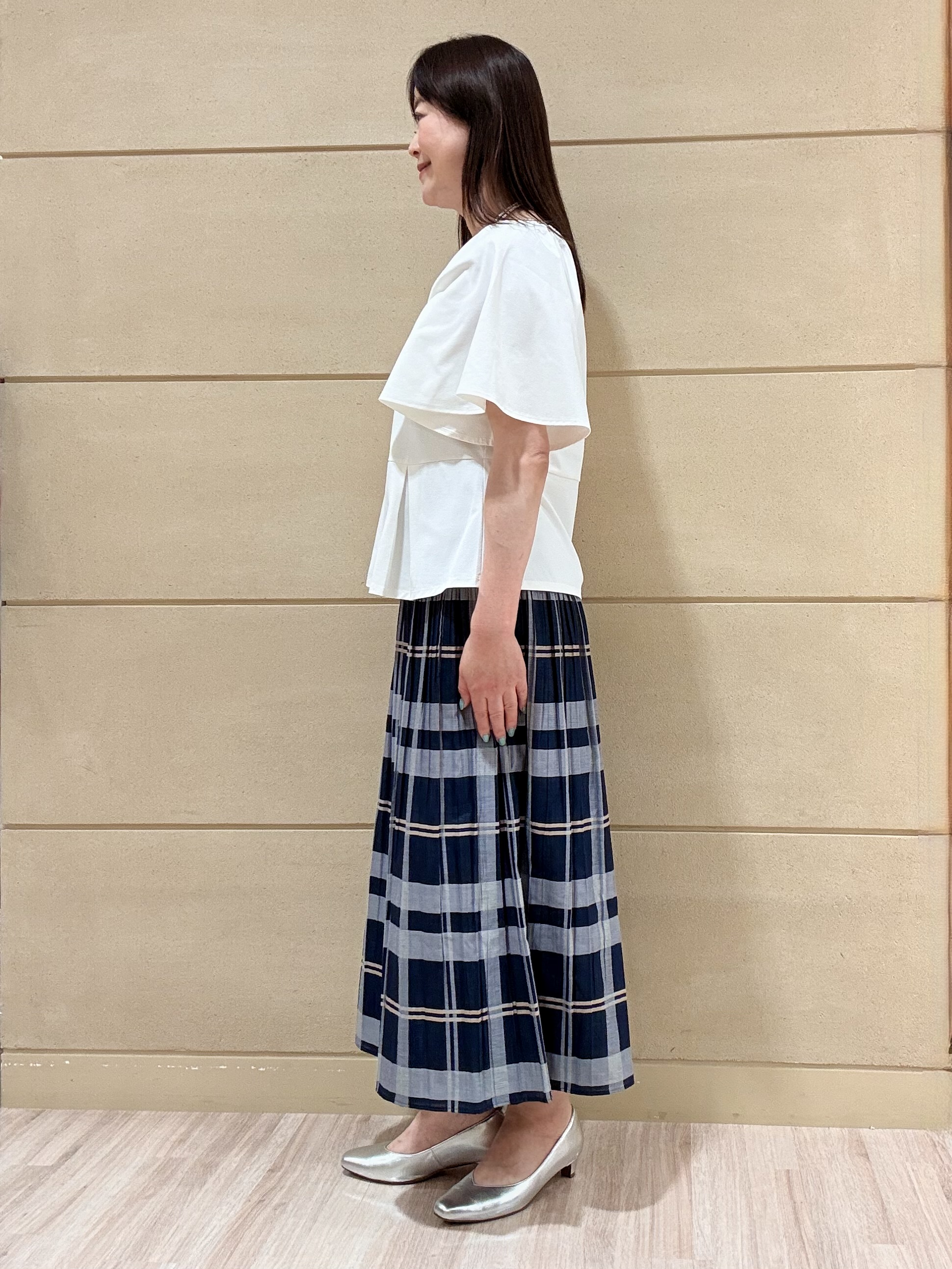 Marさんの「Reflect｜【UVカット／接触冷感／吸水速乾】フレアスリーブペプラムカットソー」を使ったコーディネート