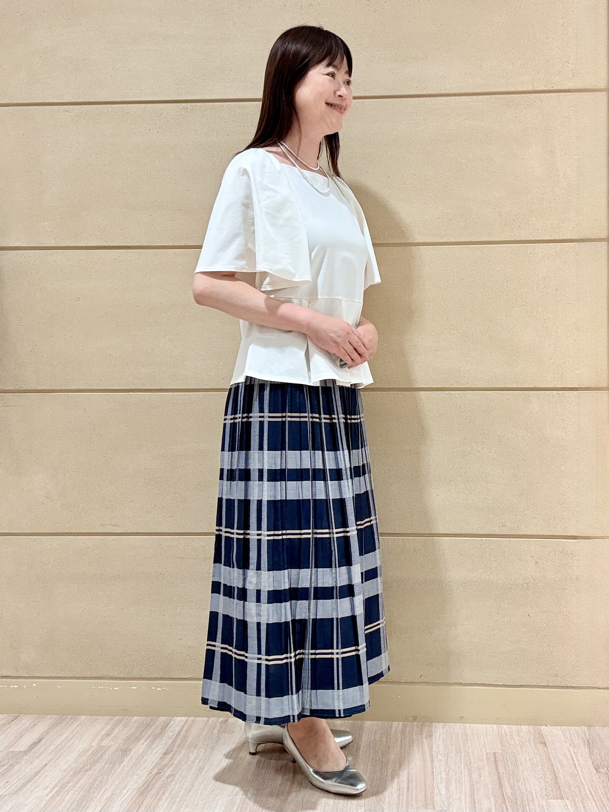 Marさんの「Reflect｜【UVカット／接触冷感／吸水速乾】フレアスリーブペプラムカットソー」を使ったコーディネート