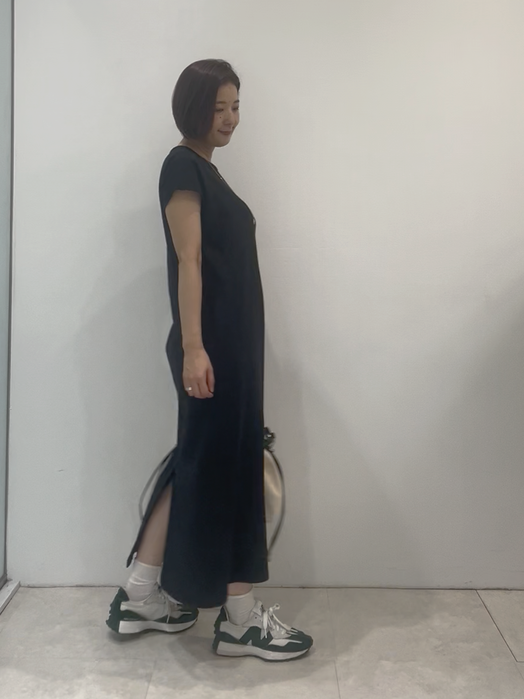 まどかさんの「UNTITLED｜【接触冷感/UVカット/遮熱/抗菌防臭】ライトプレーティングワンピース」を使ったコーディネート