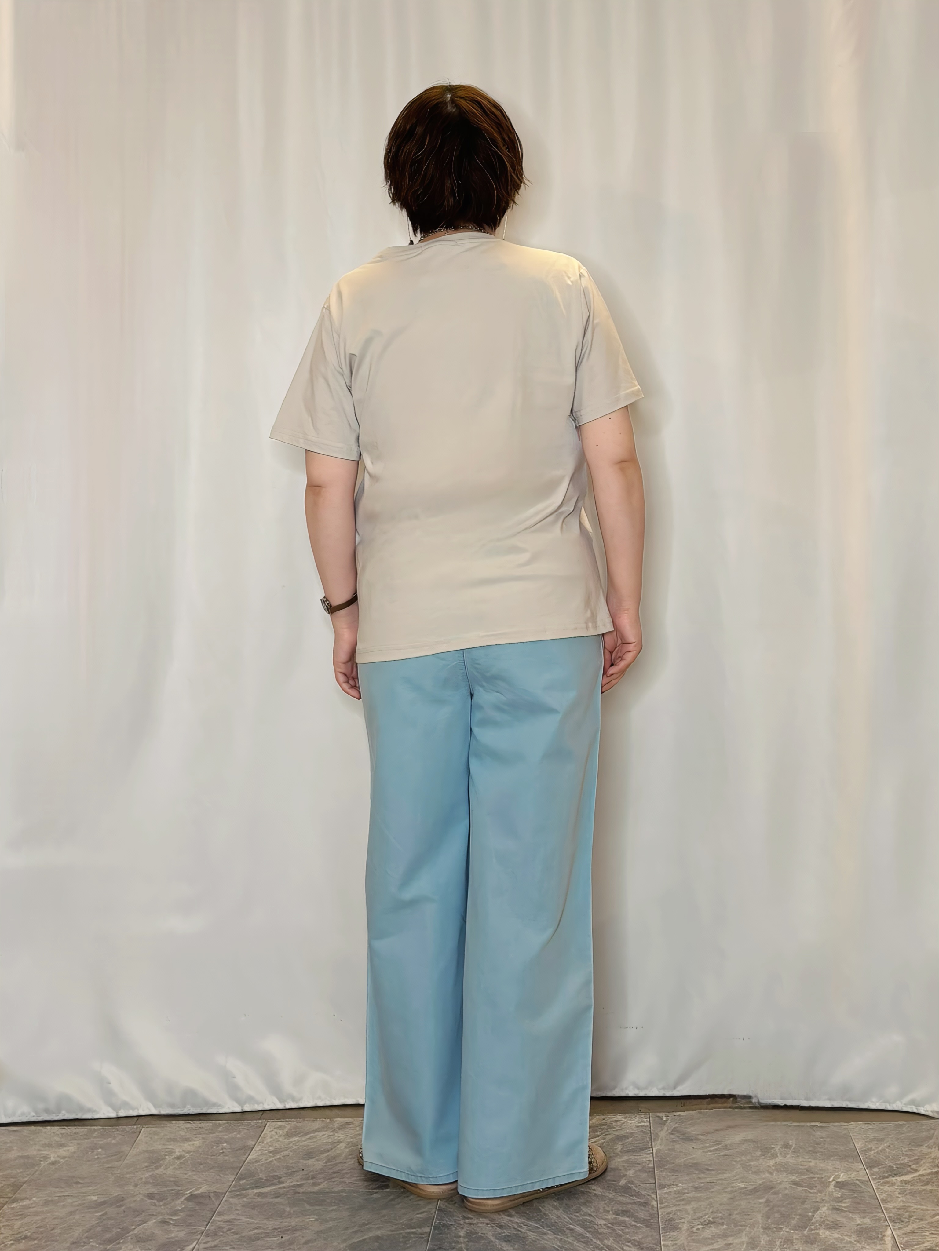 たみさんの「SHOO･LA･RUE｜【S-LL/体型カバー】日焼け対策にも女性らしさを UVカットペプラムパーカ」を使ったコーディネート