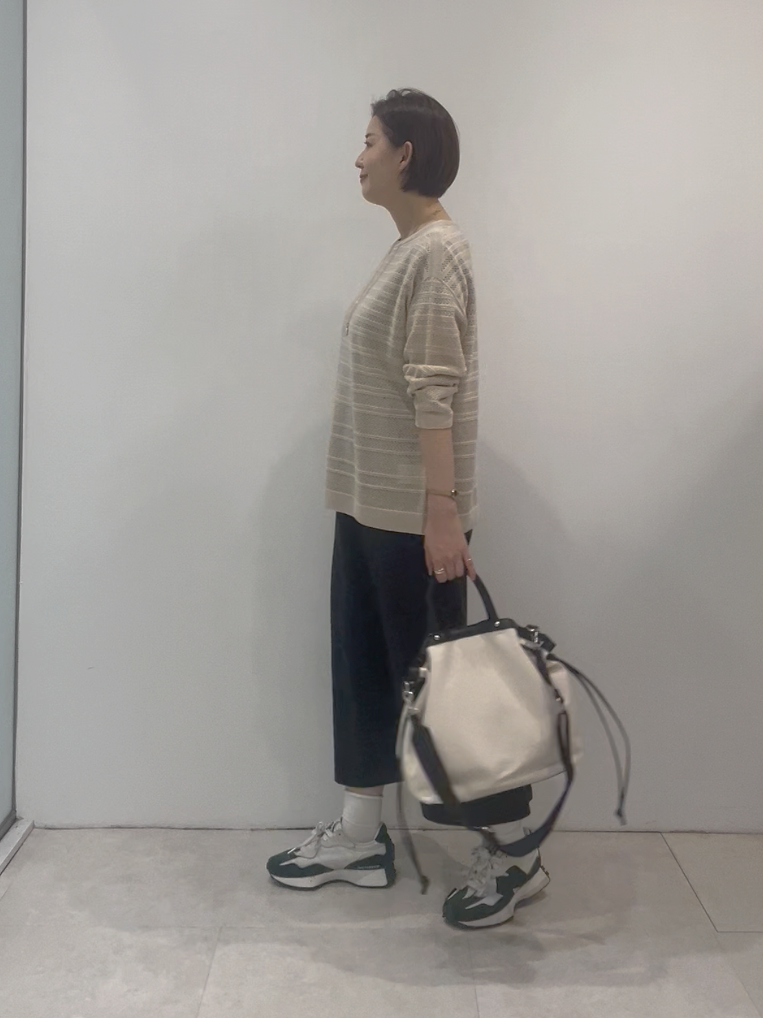 まどかさんの「UNTITLED｜◆メッシュ柄ボーダーニット」を使ったコーディネート
