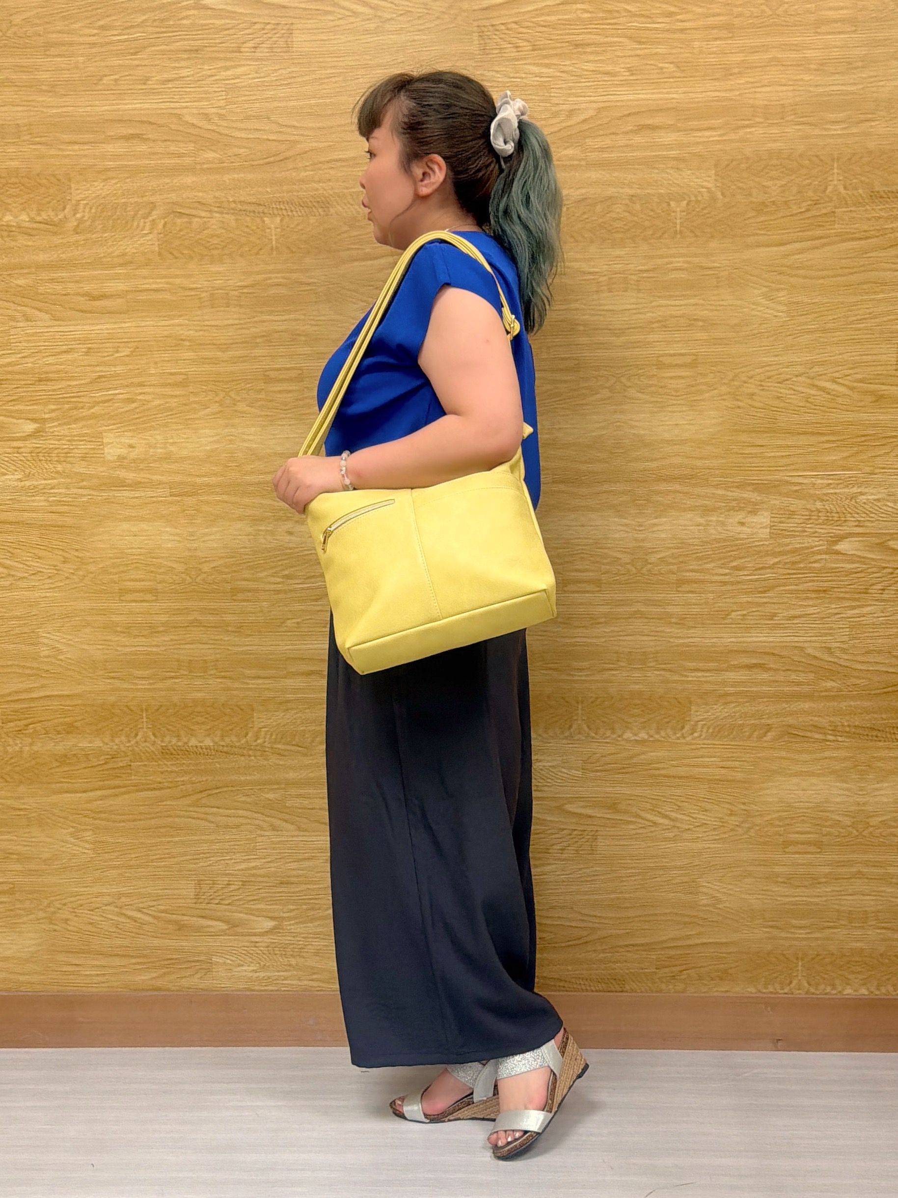 ぁむさんの「SHOO･LA･RUE｜【洗濯機可/S-LL】インせず着られる 大人シンプルニット」を使ったコーディネート