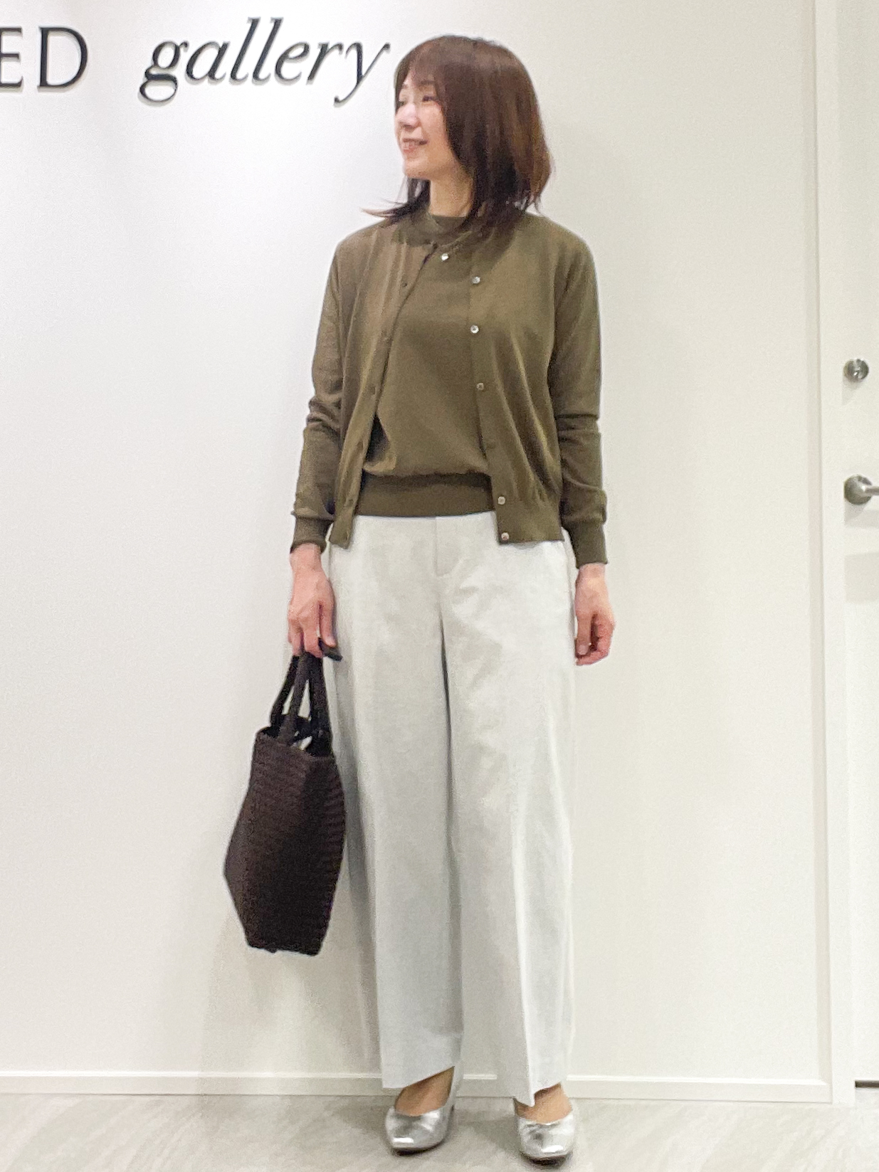 めいさんの「UNTITLED｜【9色展開/アンサンブル可/洗える】コットンベーシックニット」を使ったコーディネート