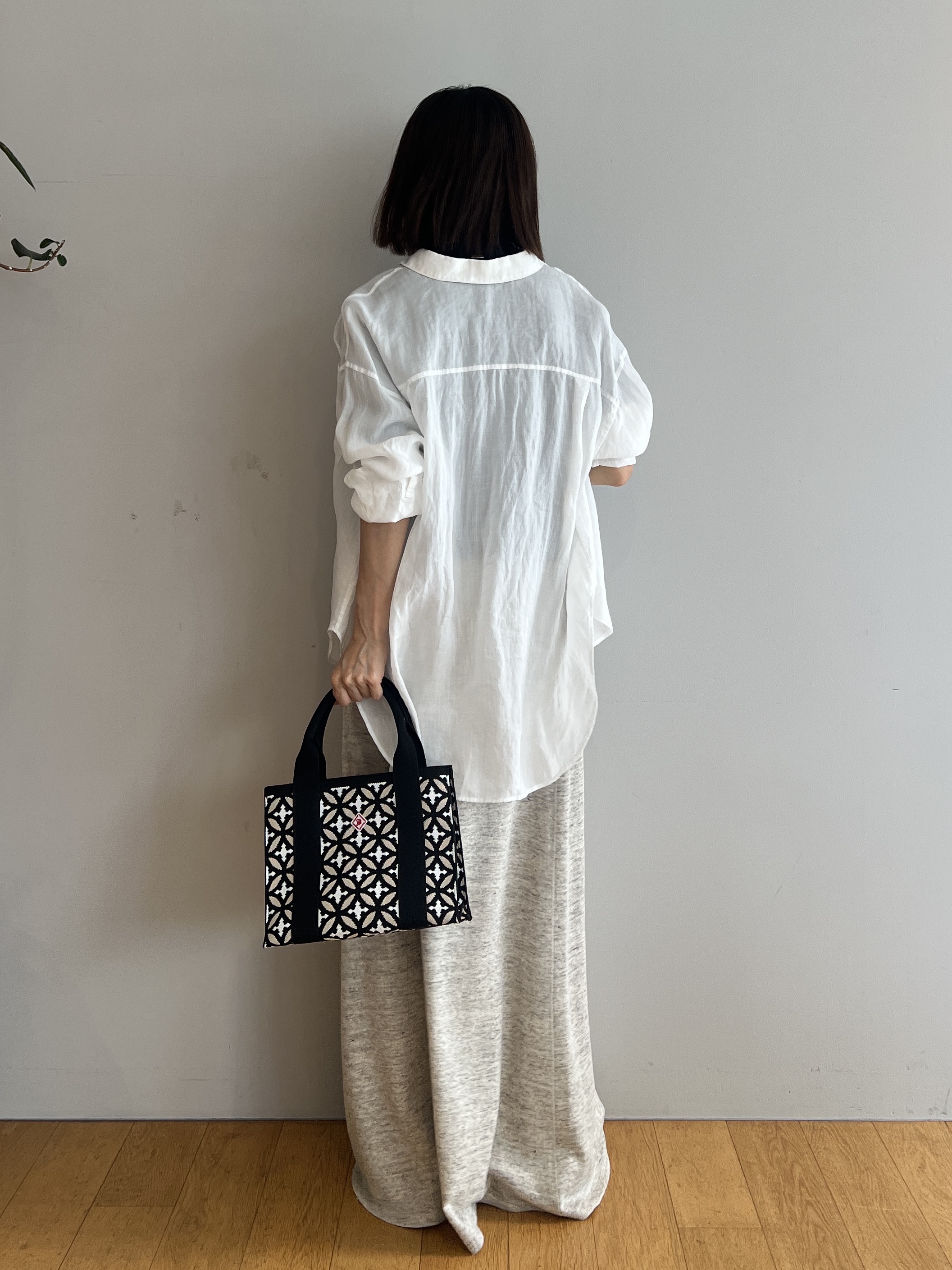 misaさんの「DRESSTERIOR｜【ウォッシャブル/セットアップ可】ウォッシャブルリネンウラケスカート」を使ったコーディネート
