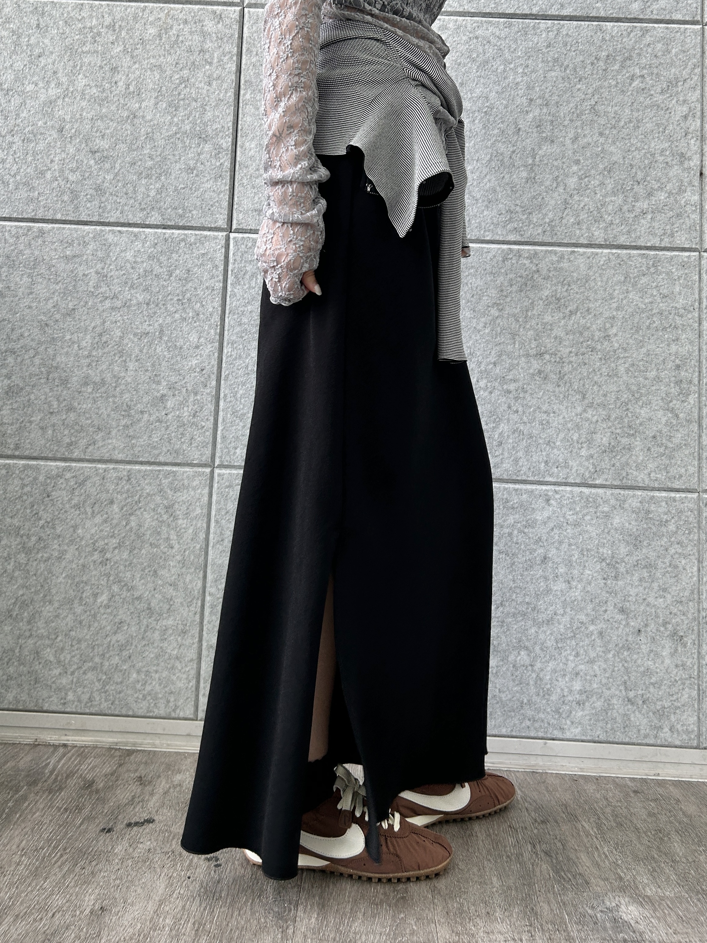 harunaさんの「CODE A｜【ReRe】stretch lace tops」を使ったコーディネート
