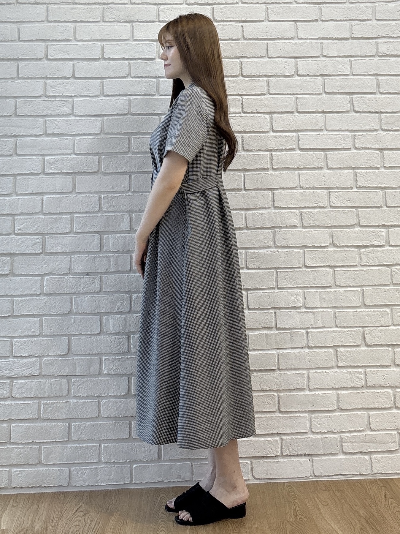 sayaさんの「grove｜【低身長さんも選べる着丈/UV・シワになりにくいetc】涼やかさも、きちんとも叶うワンピース」を使ったコーディネート