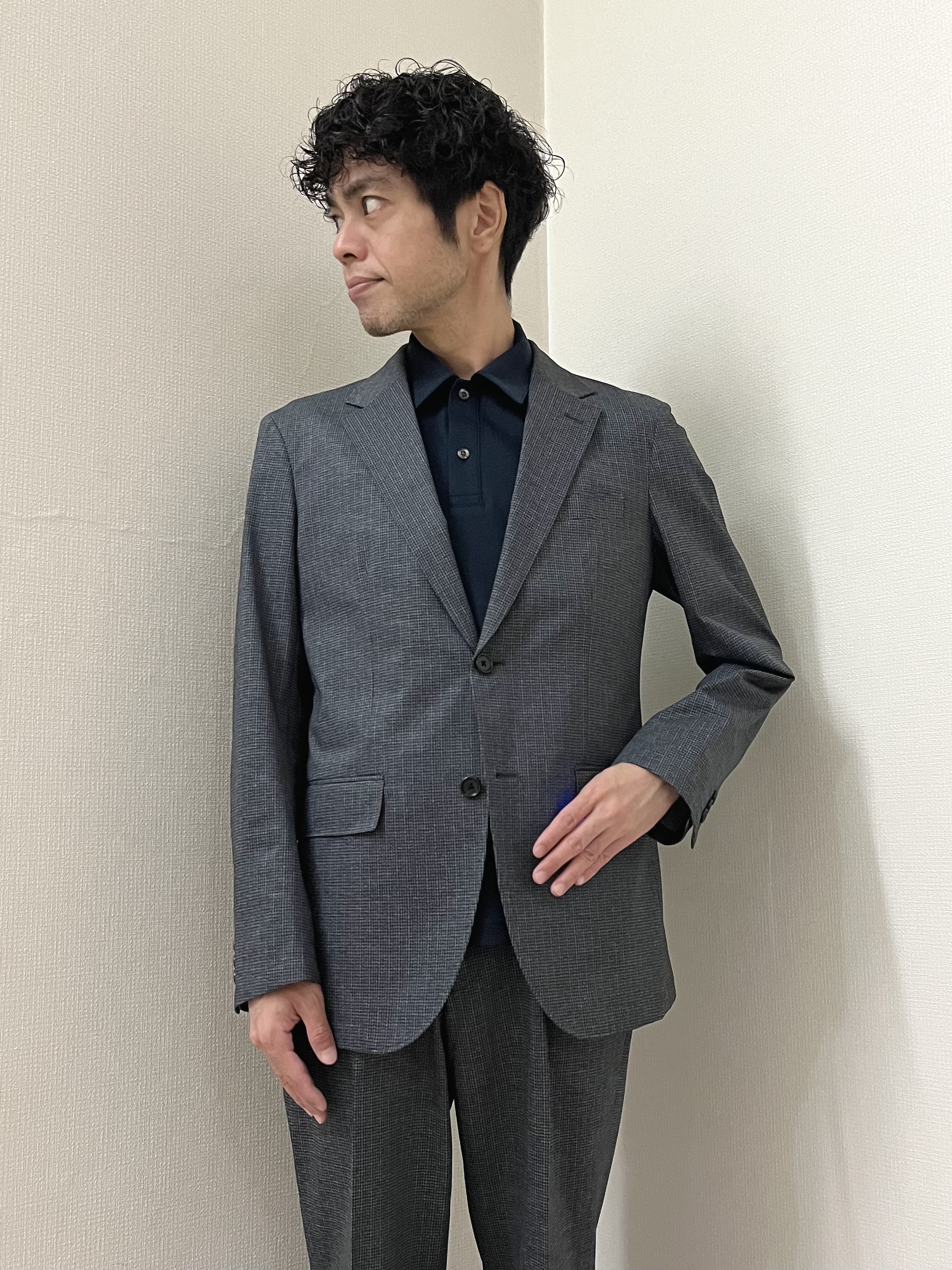 URAさんの「TAKEO KIKUCHI｜【通気性】ジャージ千鳥柄 ジャケット」を使ったコーディネート