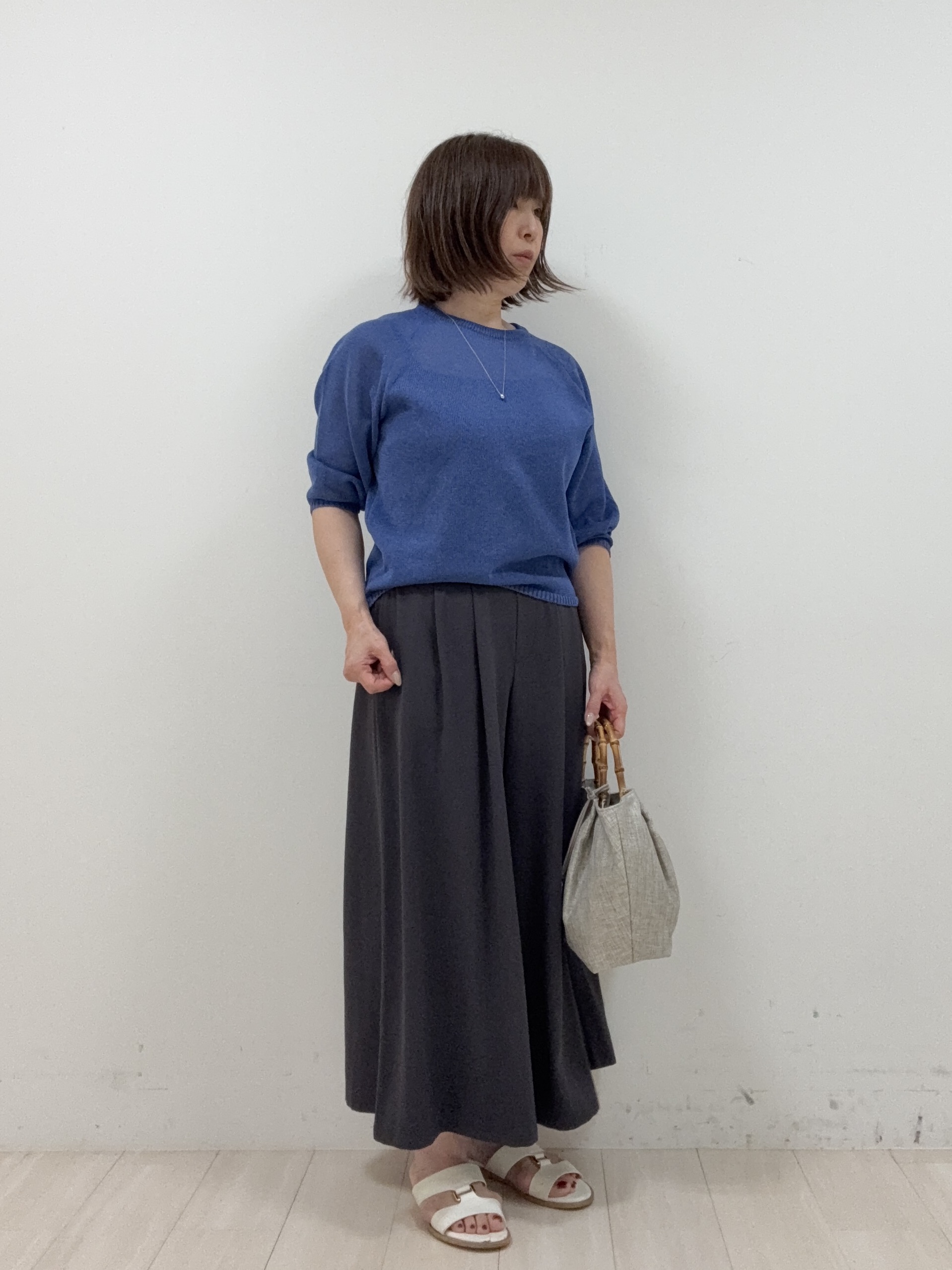 まつさんの「UNTITLED｜【洗える/ゆったり】クルーネックドライニット」を使ったコーディネート