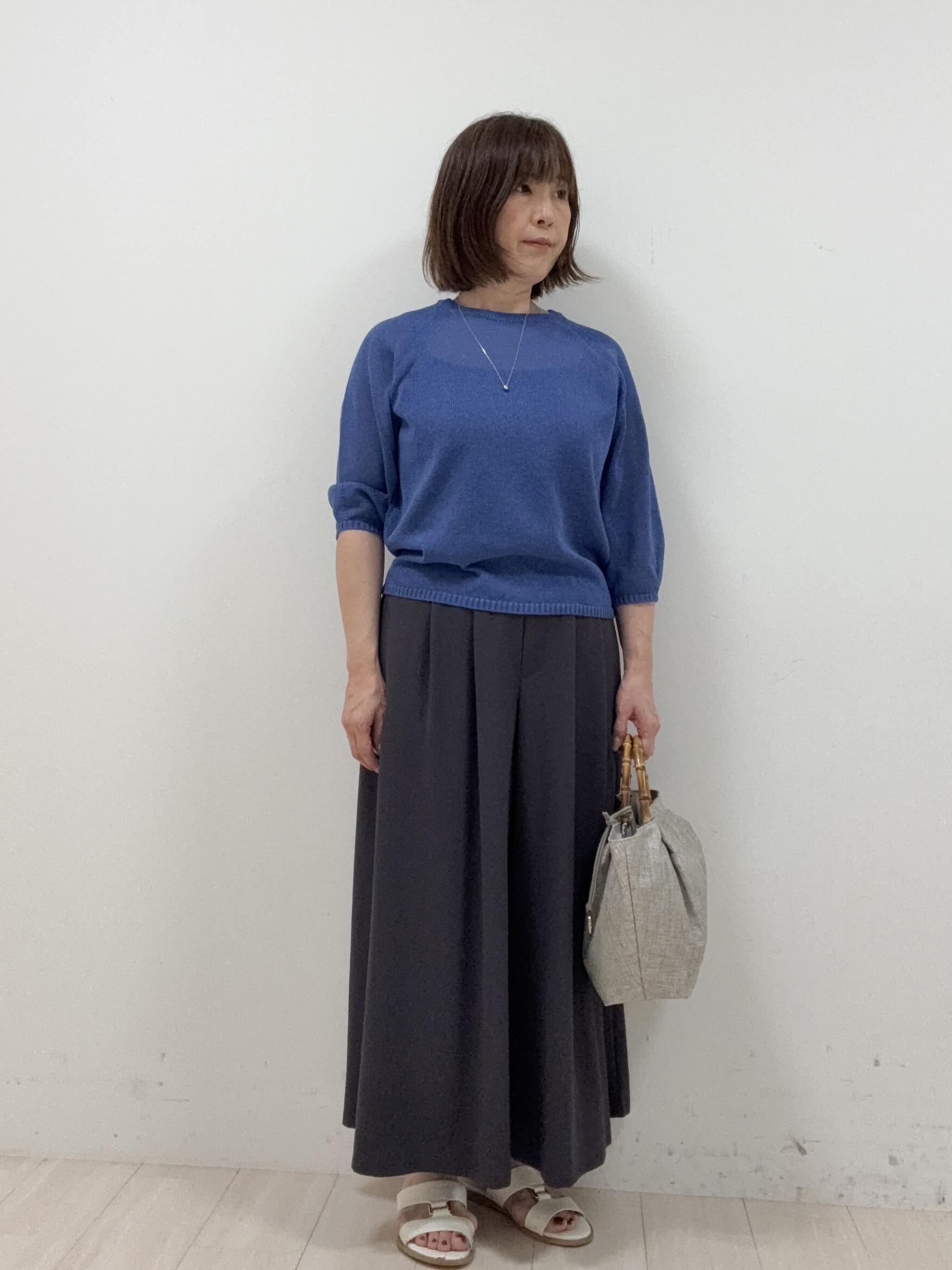 まつさんの「UNTITLED｜【洗える/ゆったり】クルーネックドライニット」を使ったコーディネート