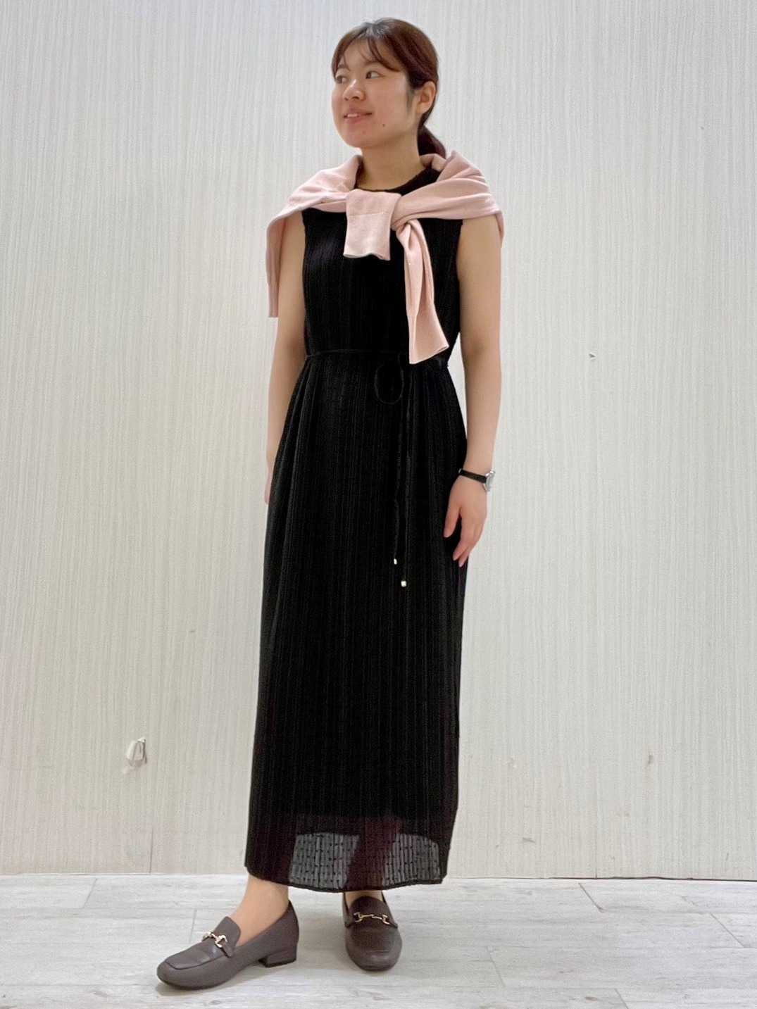 Mさんの「UNTITLED｜【華やか/シアー感】ドットジャガードワンピース」を使ったコーディネート