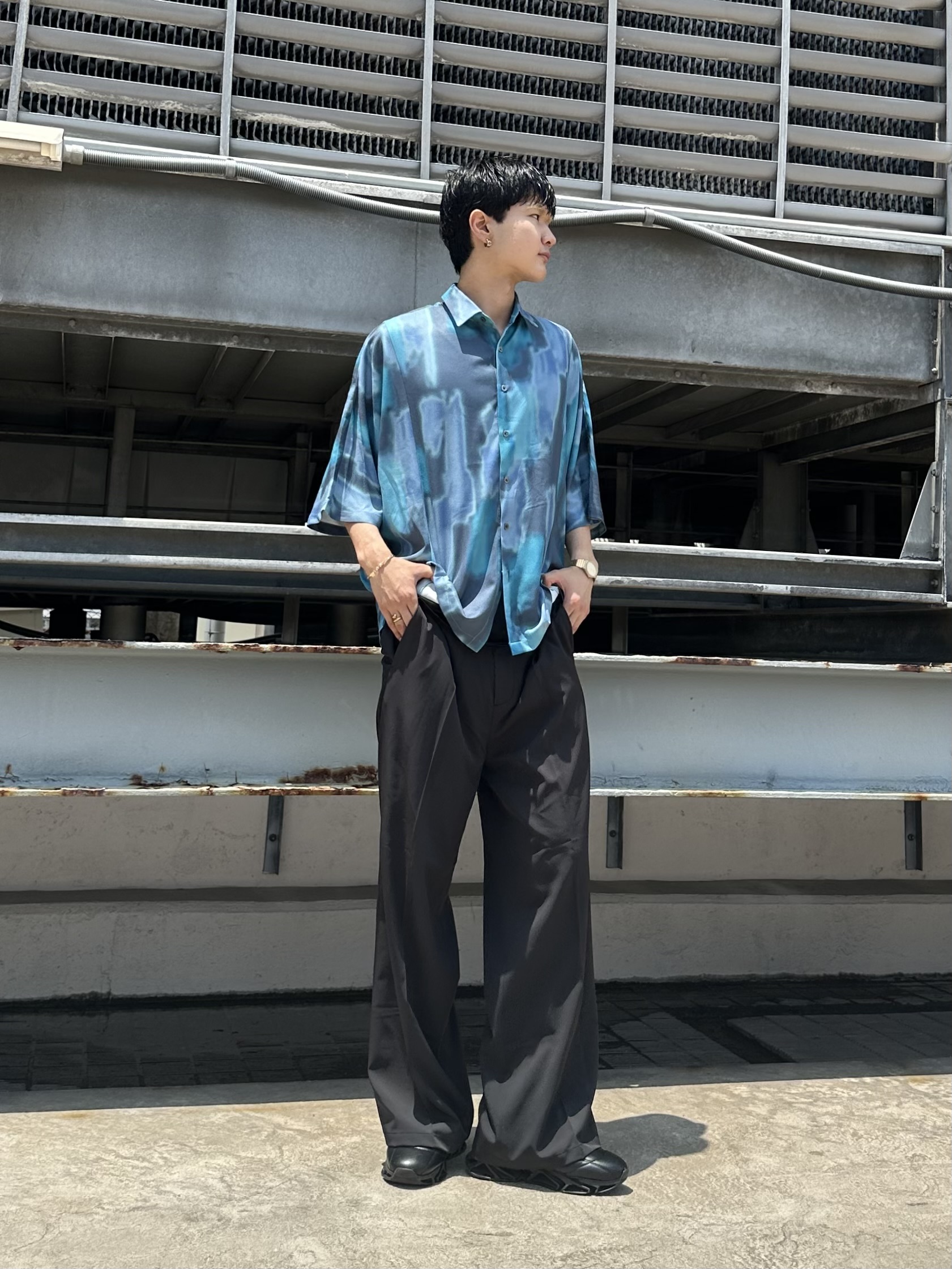 KOHEIさんの「tk.TAKEO KIKUCHI｜バギースラックス」を使ったコーディネート