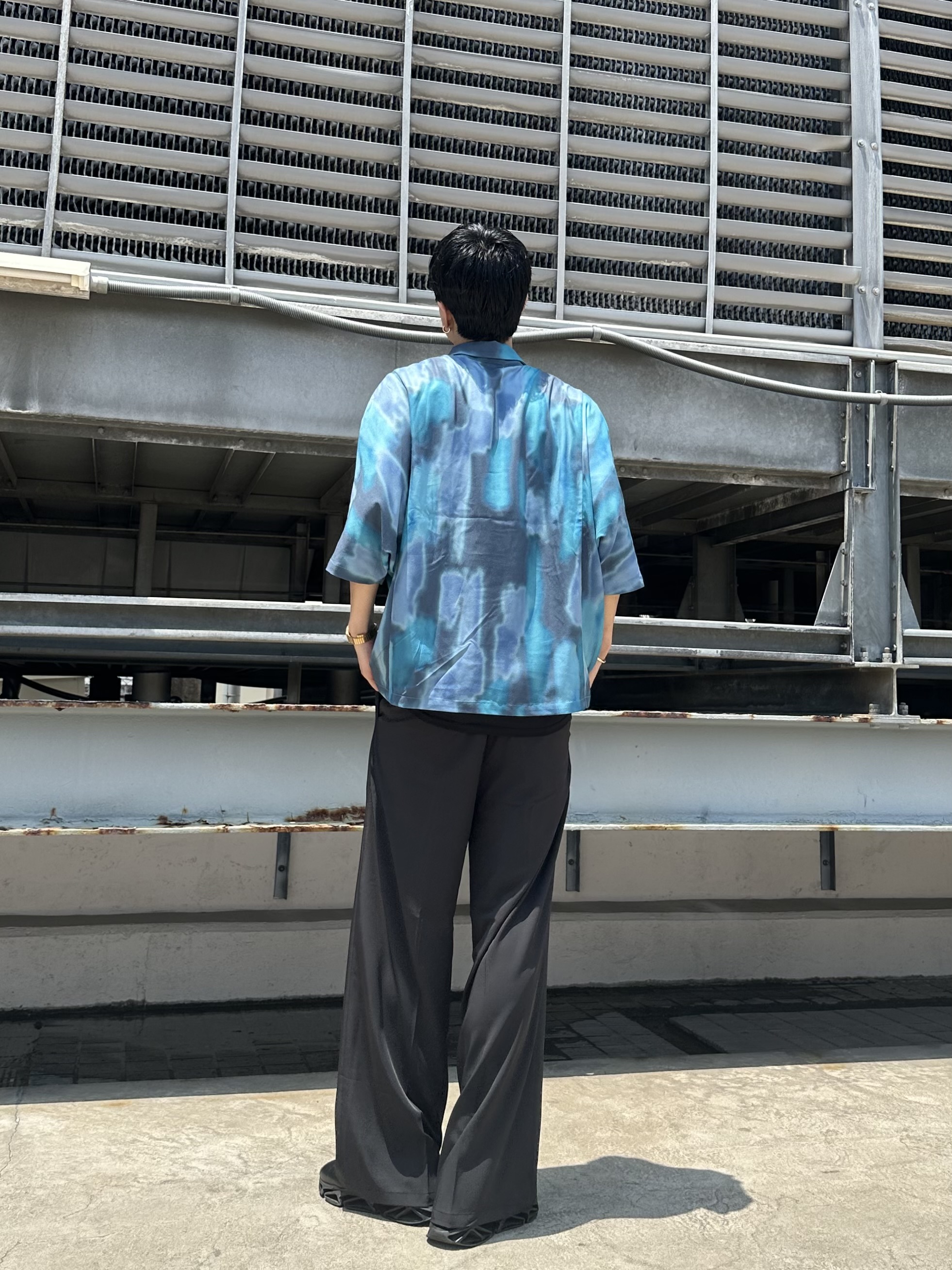 KOHEIさんの「tk.TAKEO KIKUCHI｜バギースラックス」を使ったコーディネート