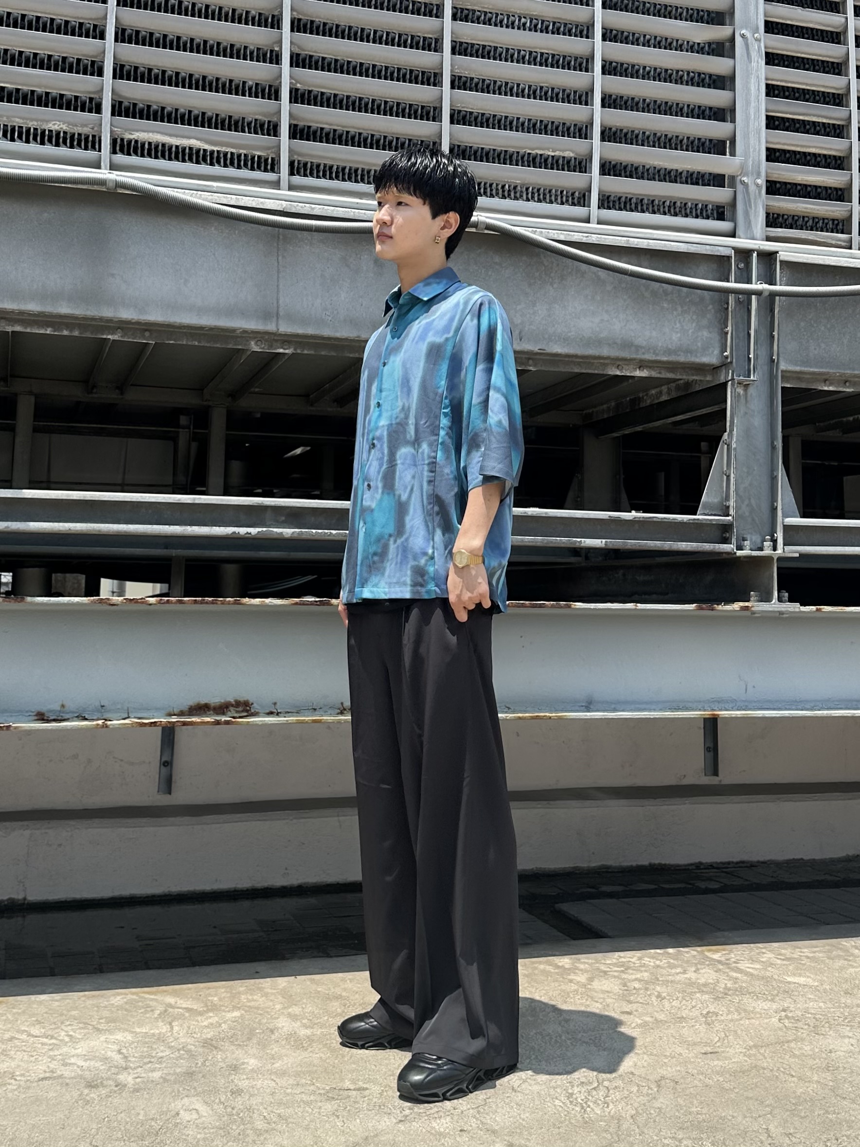 KOHEIさんの「tk.TAKEO KIKUCHI｜バギースラックス」を使ったコーディネート
