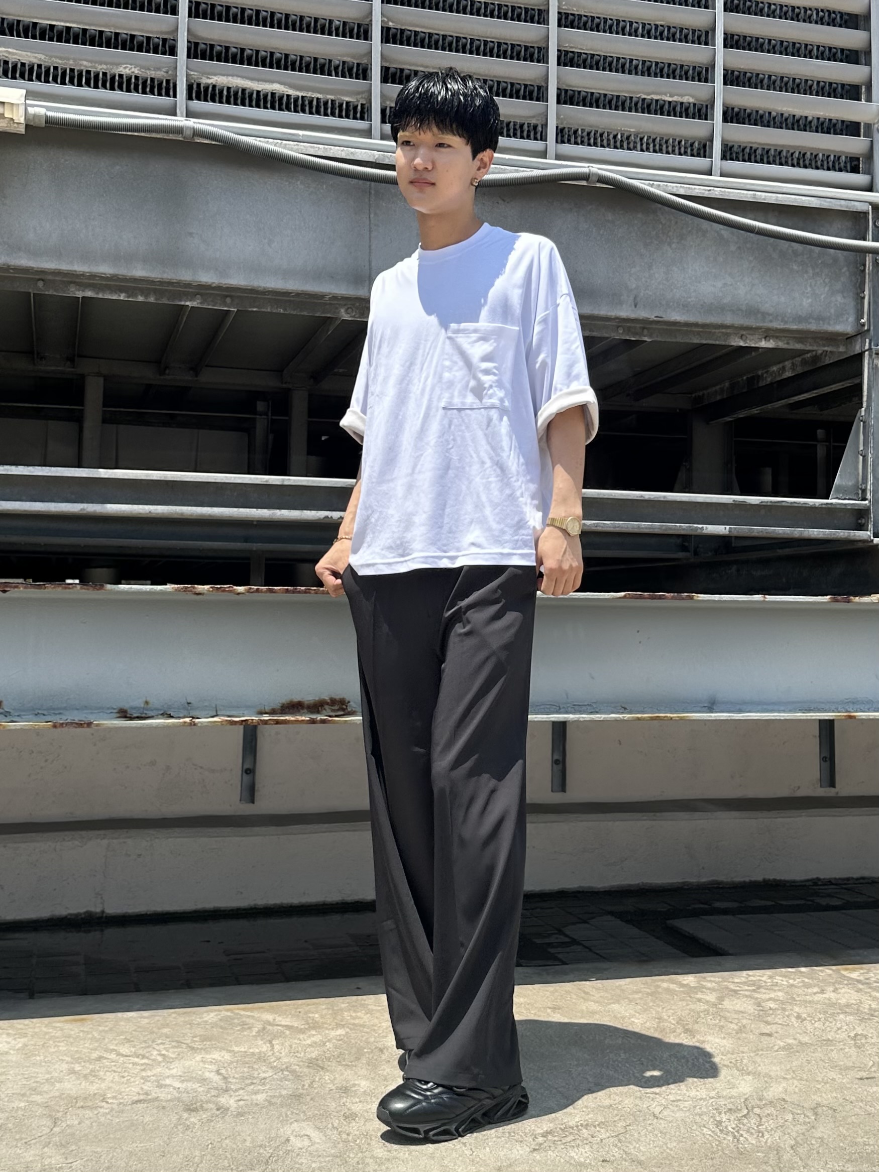KOHEIさんの「tk.TAKEO KIKUCHI｜バギースラックス」を使ったコーディネート