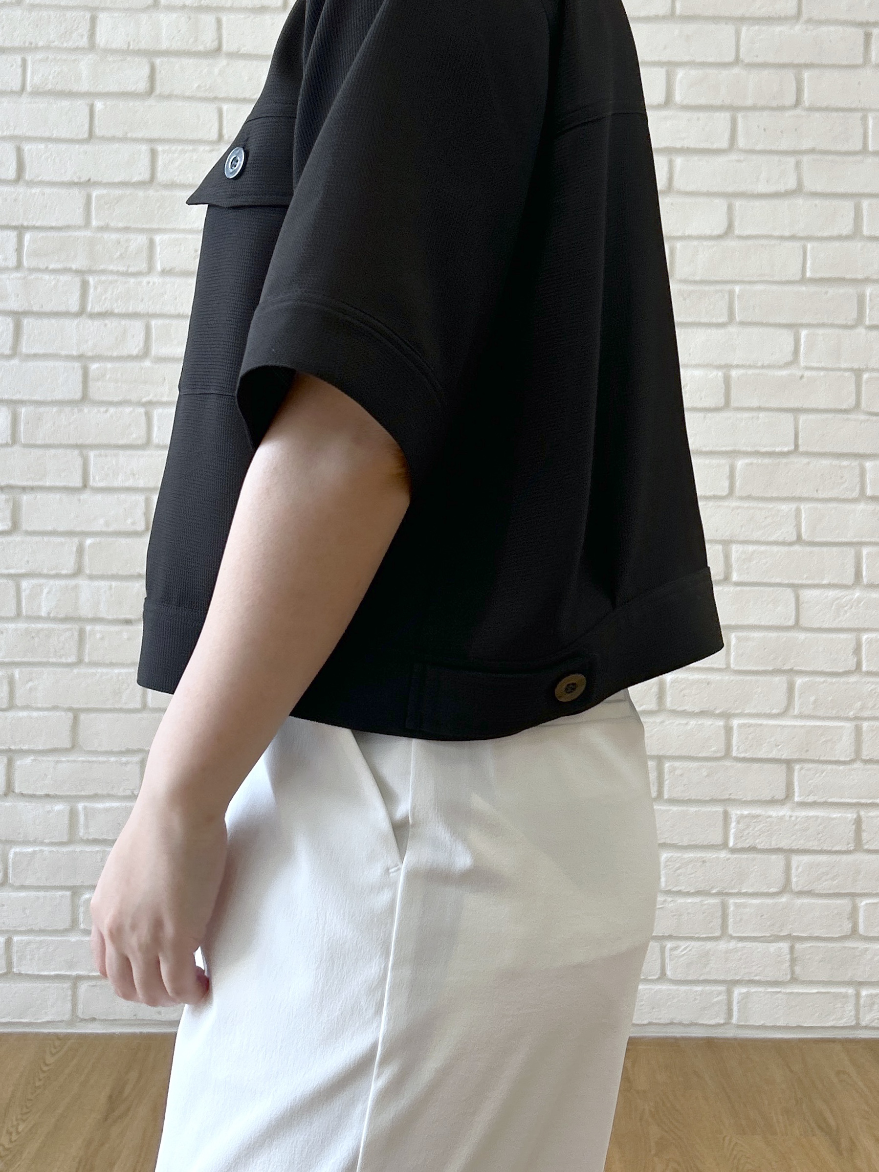Hirokaさんの「grove｜【吸水速乾・通気性・洗える】衿付きハーフジャケット」を使ったコーディネート