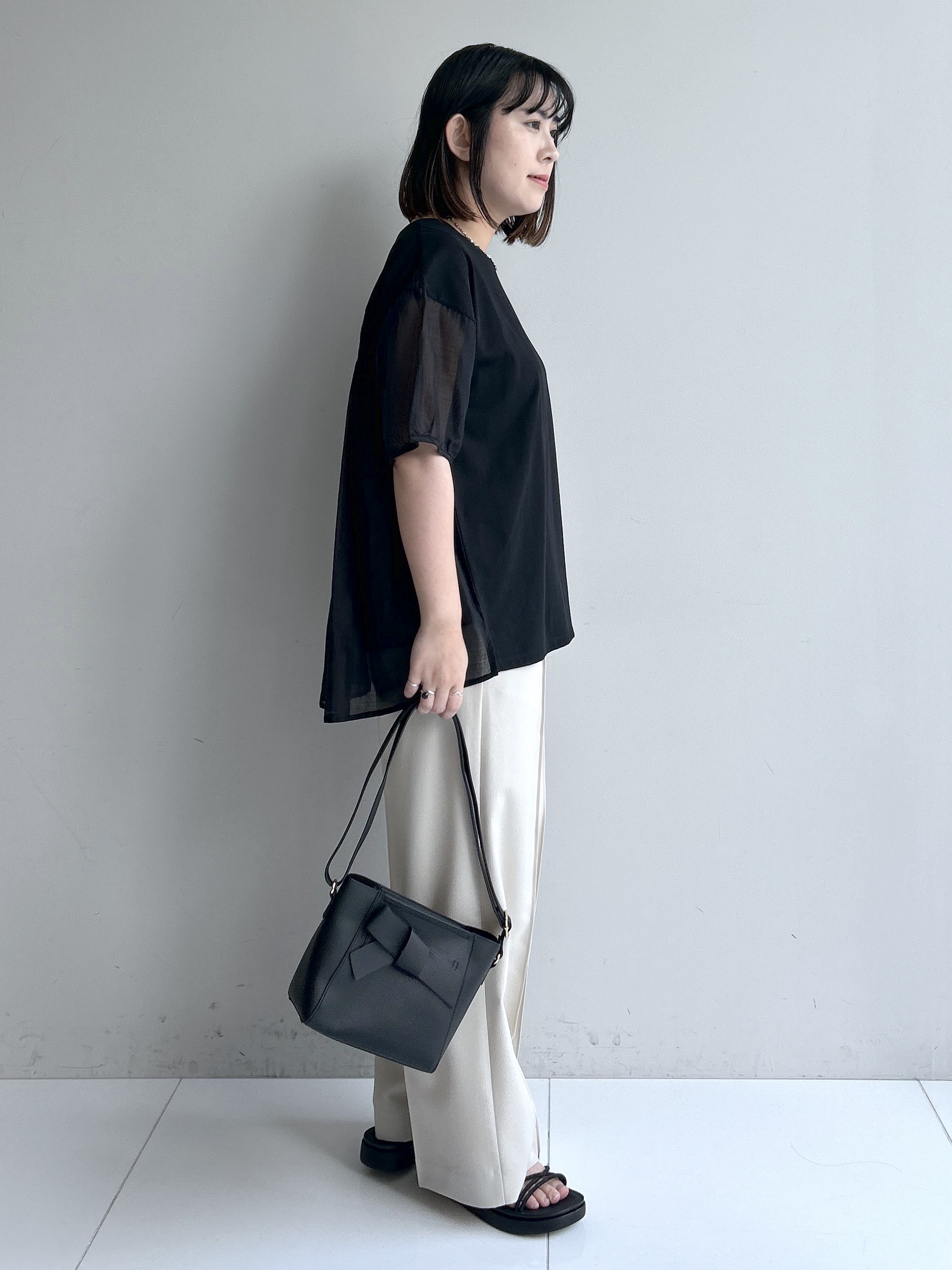 Hirokaさんの「grove｜【UVカット】体型カバー叶う、バックプリーツTシャツ」を使ったコーディネート