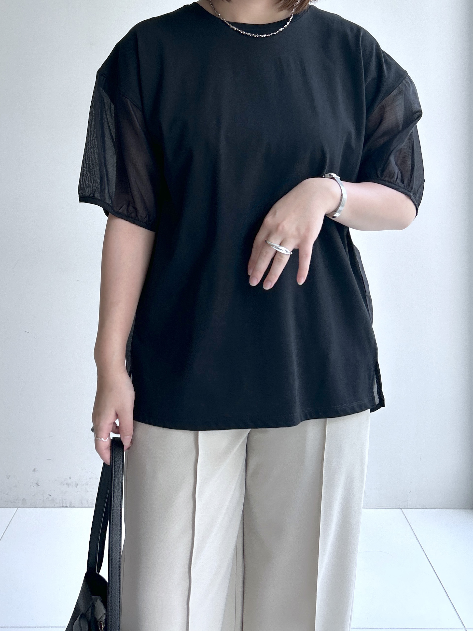 Hirokaさんの「grove｜【UVカット】体型カバー叶う、バックプリーツTシャツ」を使ったコーディネート