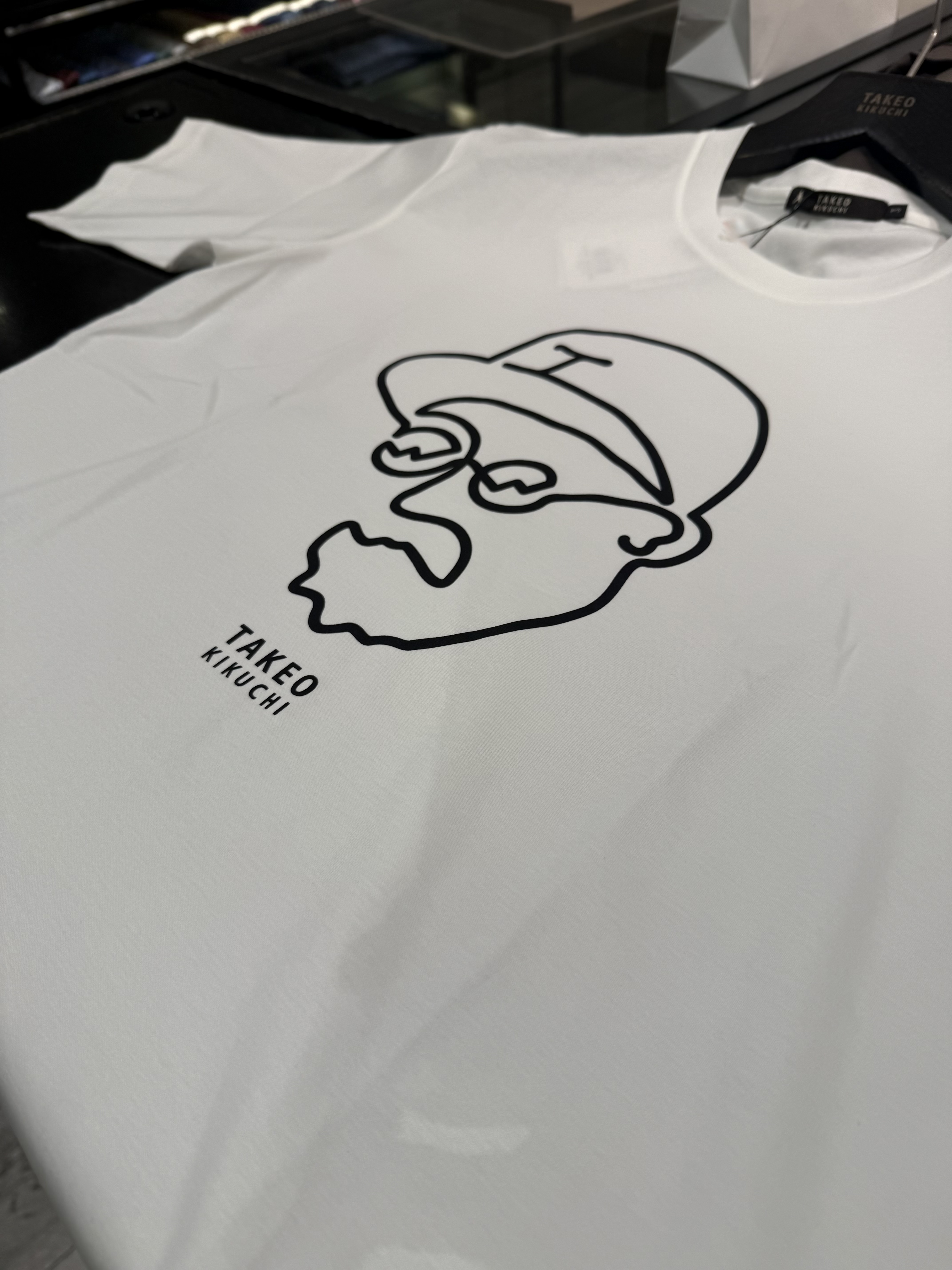 uekuboさんの「TAKEO KIKUCHI｜【BOWLER HAT LABEL】アイスクリアコットン ワンストローク 半袖Tシャツ」を使ったコーディネート