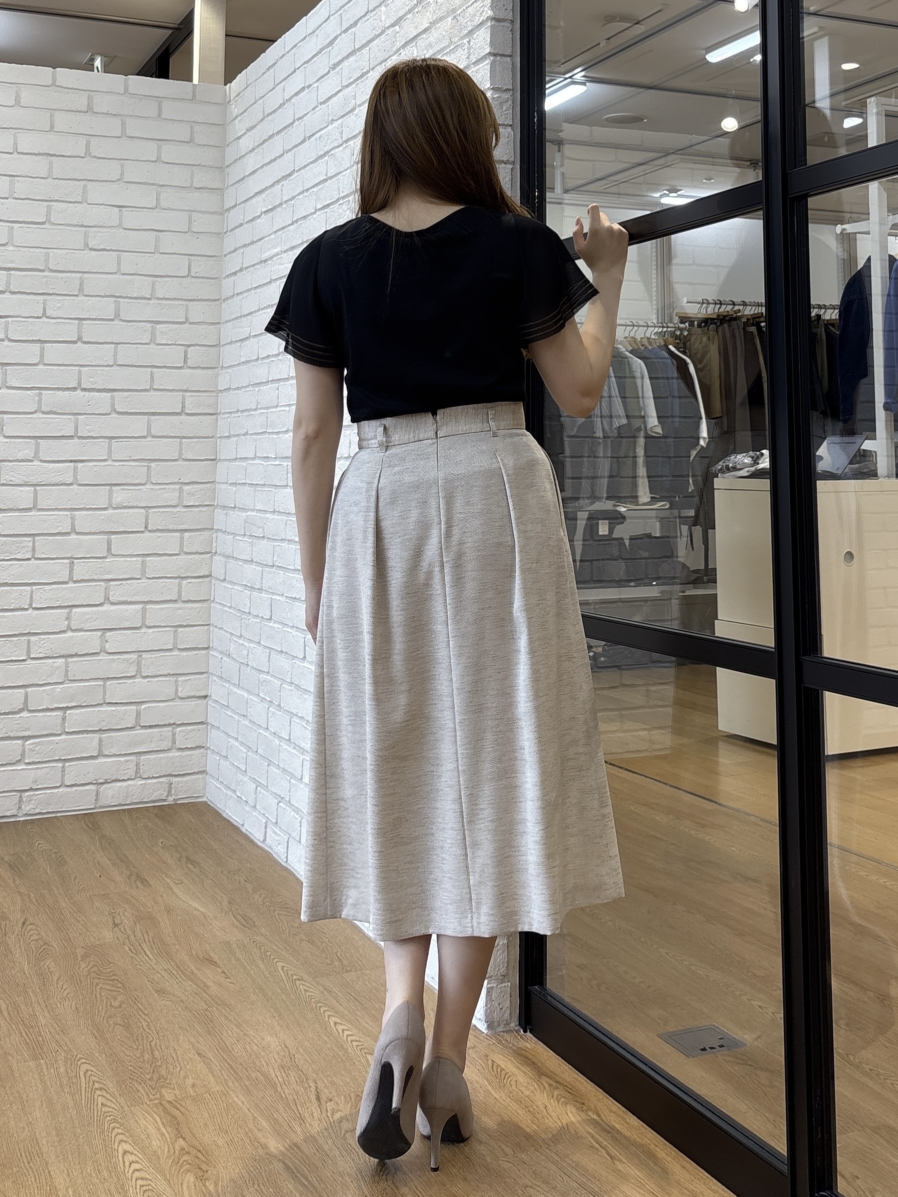 sayaさんの「COUP DE CHANCE｜【手洗い可】フレアスリーブカットソー」を使ったコーディネート