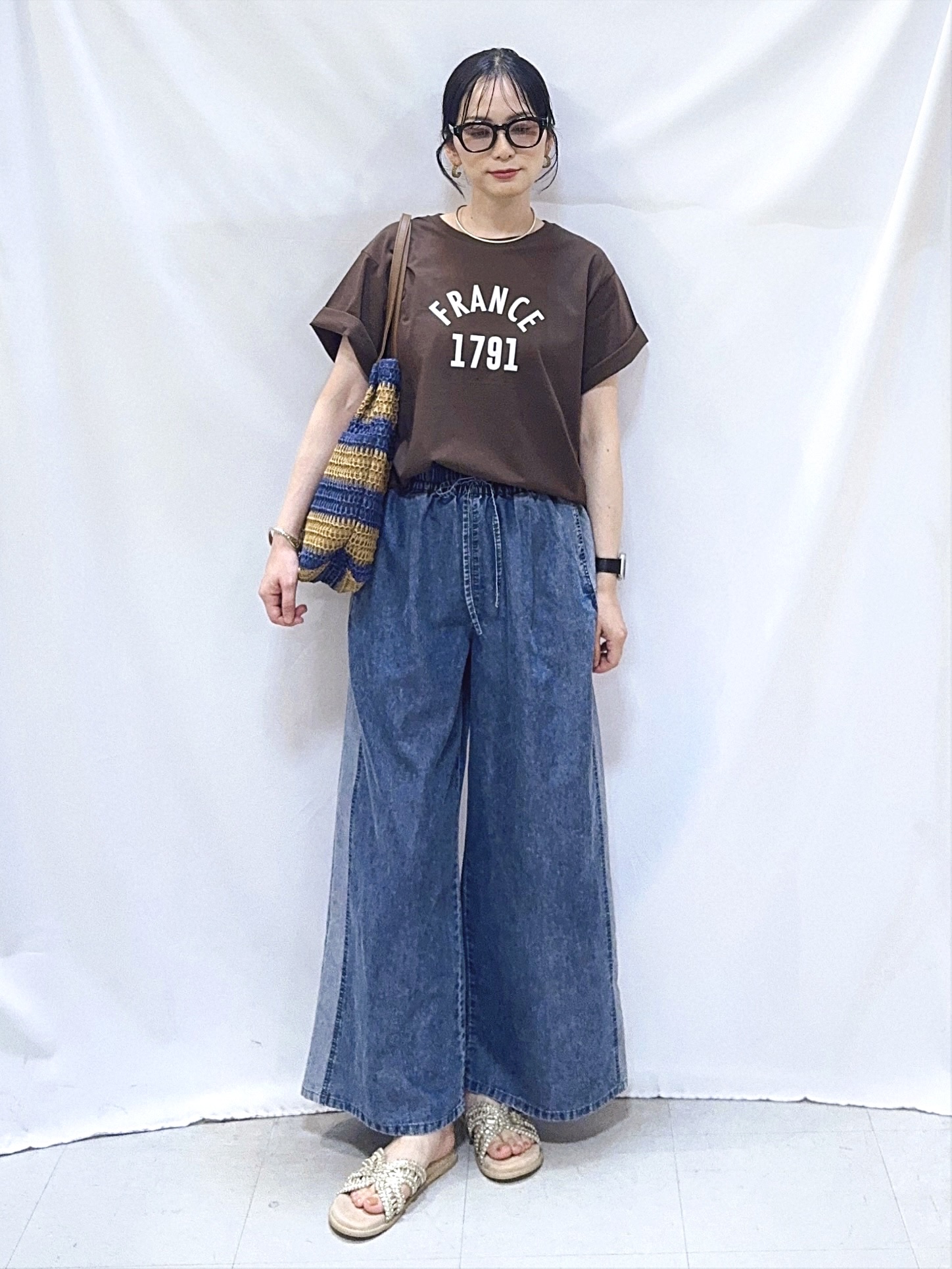𝐇𝐢𝐫𝐨𝐦𝐢さんの「SHOO･LA･RUE｜【洗濯機可/S-LL】夏に快適サラサラ感 大人のプリントTシャツ」を使ったコーディネート