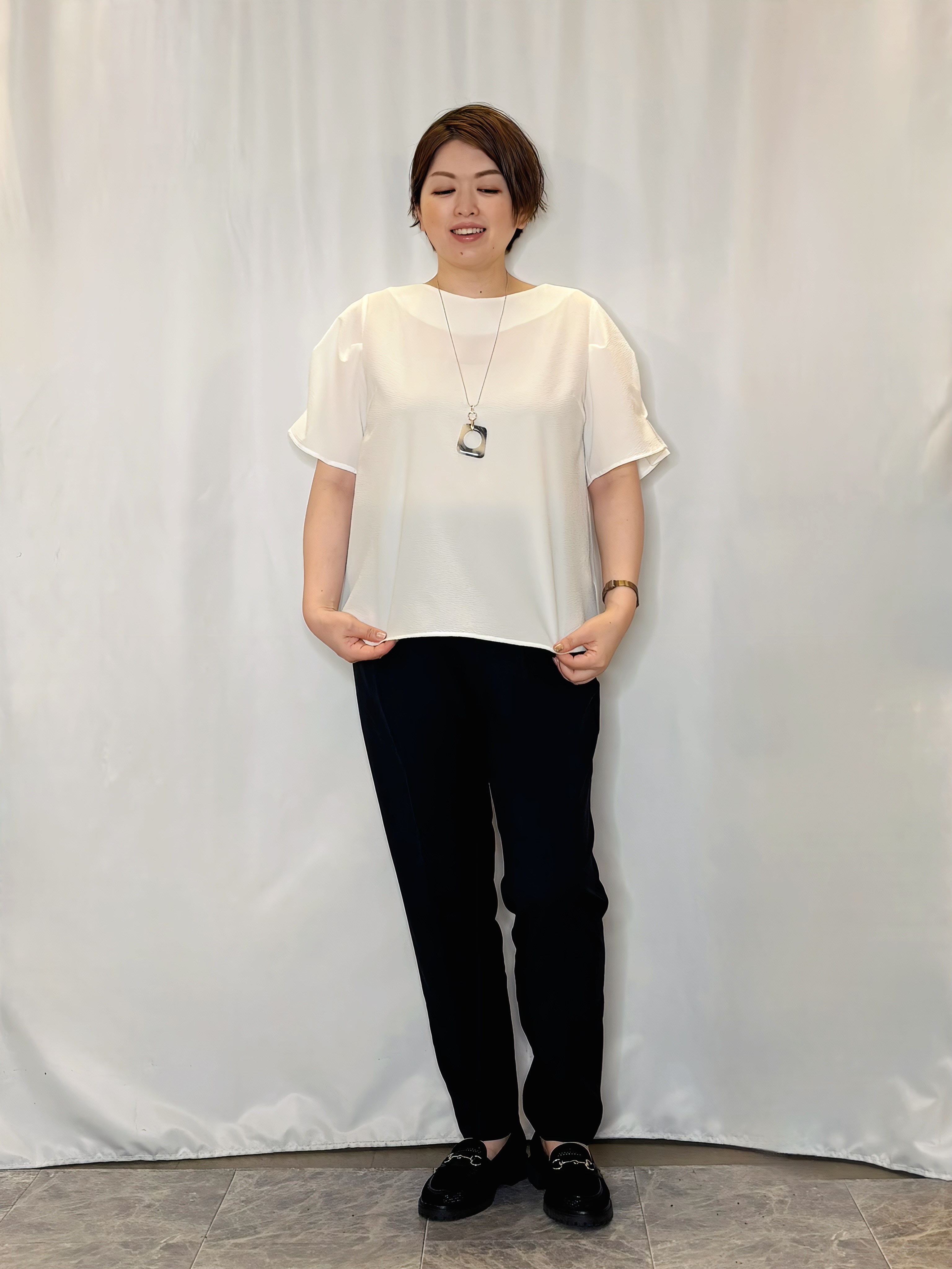 たみさんの「SHOO･LA･RUE｜【洗濯機可/S-LL】オンにもオフにも マルチに使えるボタンレスカーディガン」を使ったコーディネート