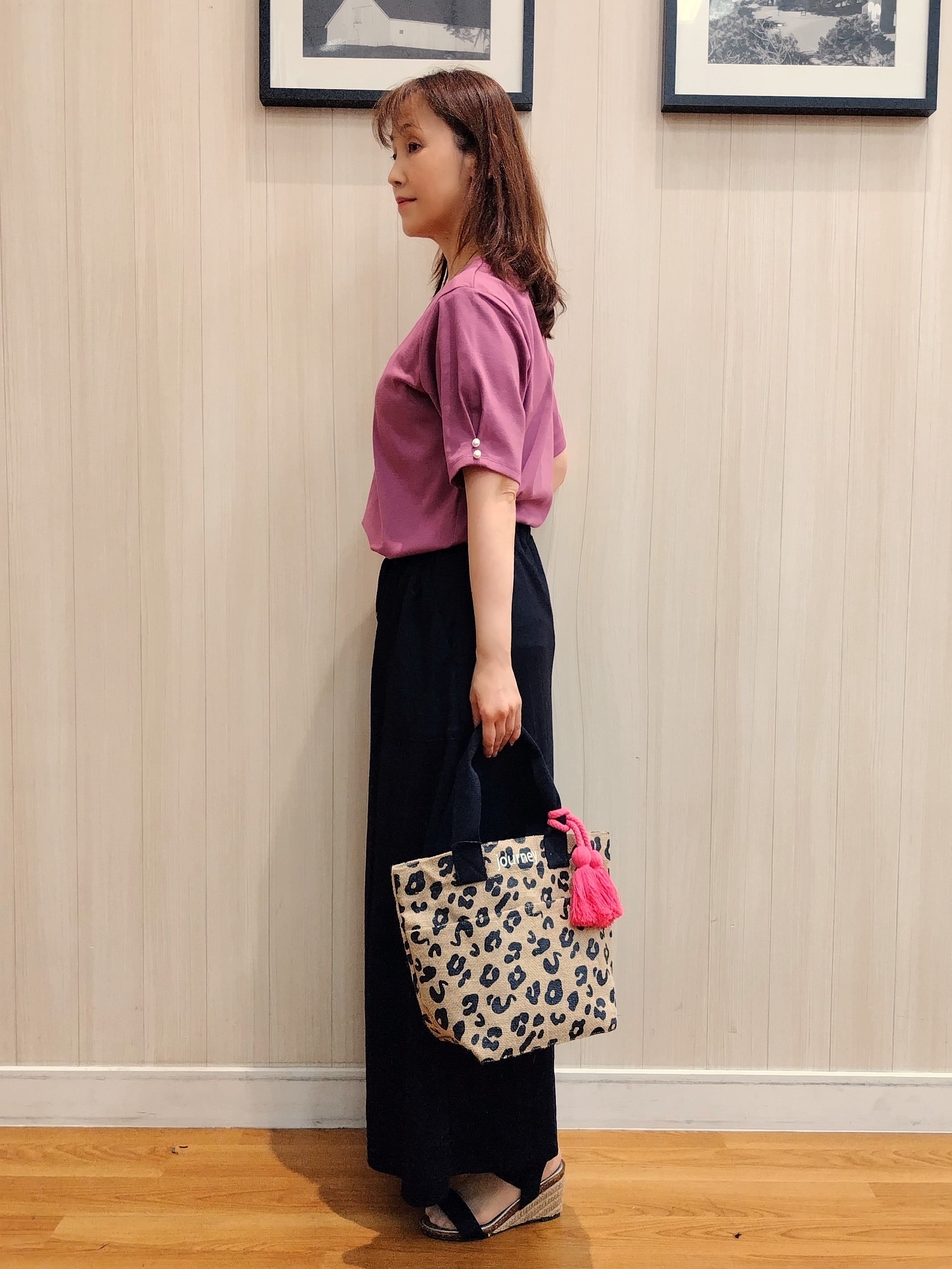 yseさんの「SHOO･LA･RUE｜【2点セット/洗濯機可/S-LL】ネックレス付き お袖パールブラウス」を使ったコーディネート