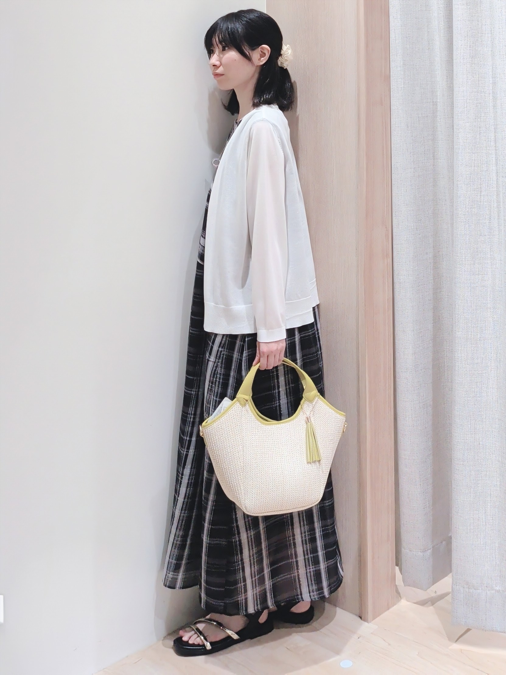 Yuiさんの「grove｜高評価！【UVカット】ベーシックショートカーディガン」を使ったコーディネート