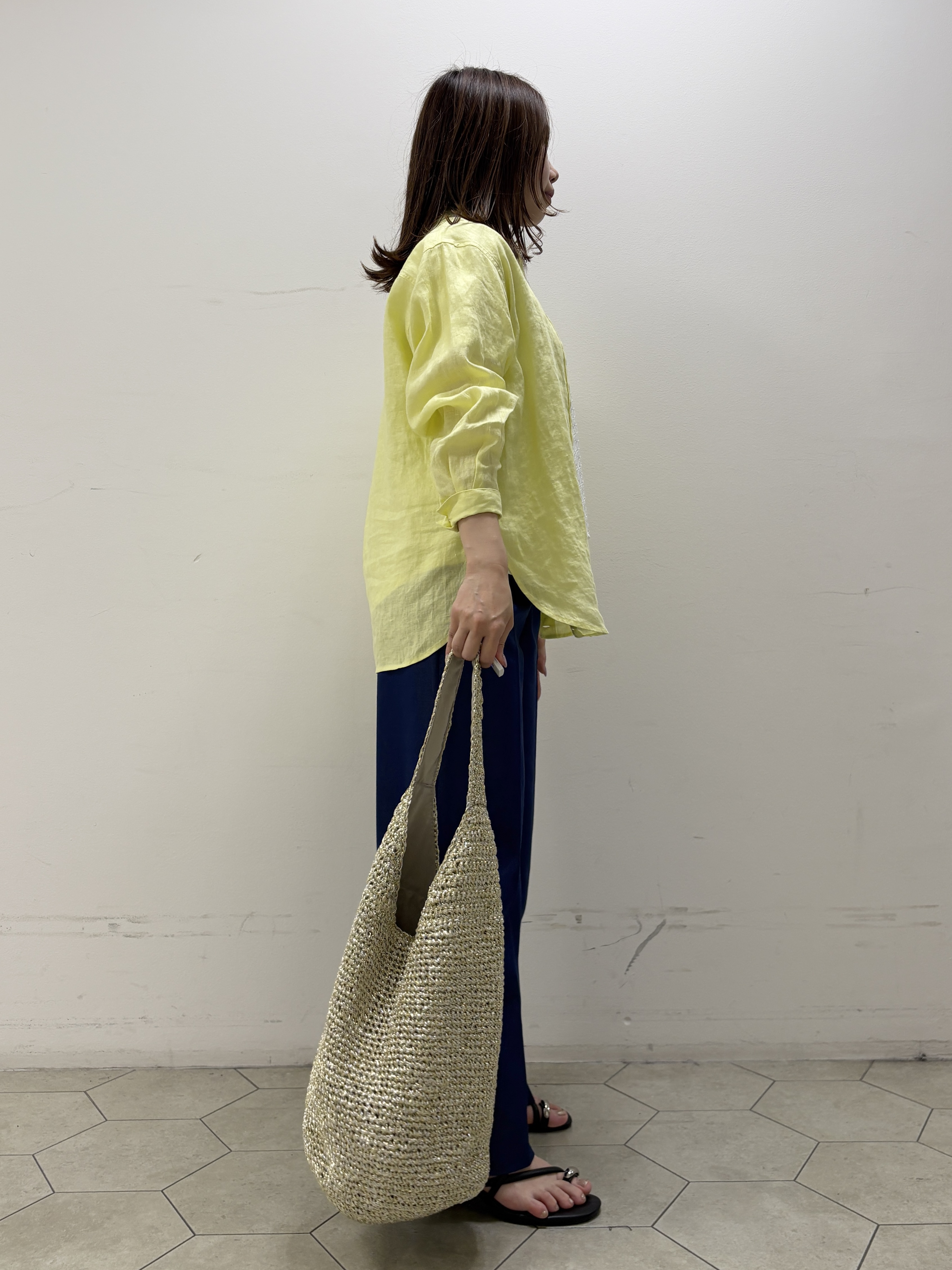 kahoさんの「INDIVI｜【接触冷感／2WAY】カシュクールリネンシャツ」を使ったコーディネート
