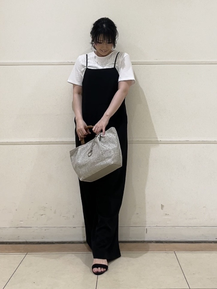 watanabeさんの「UNTITLED｜【洗える】レイヤード風レースコンビTシャツ」を使ったコーディネート